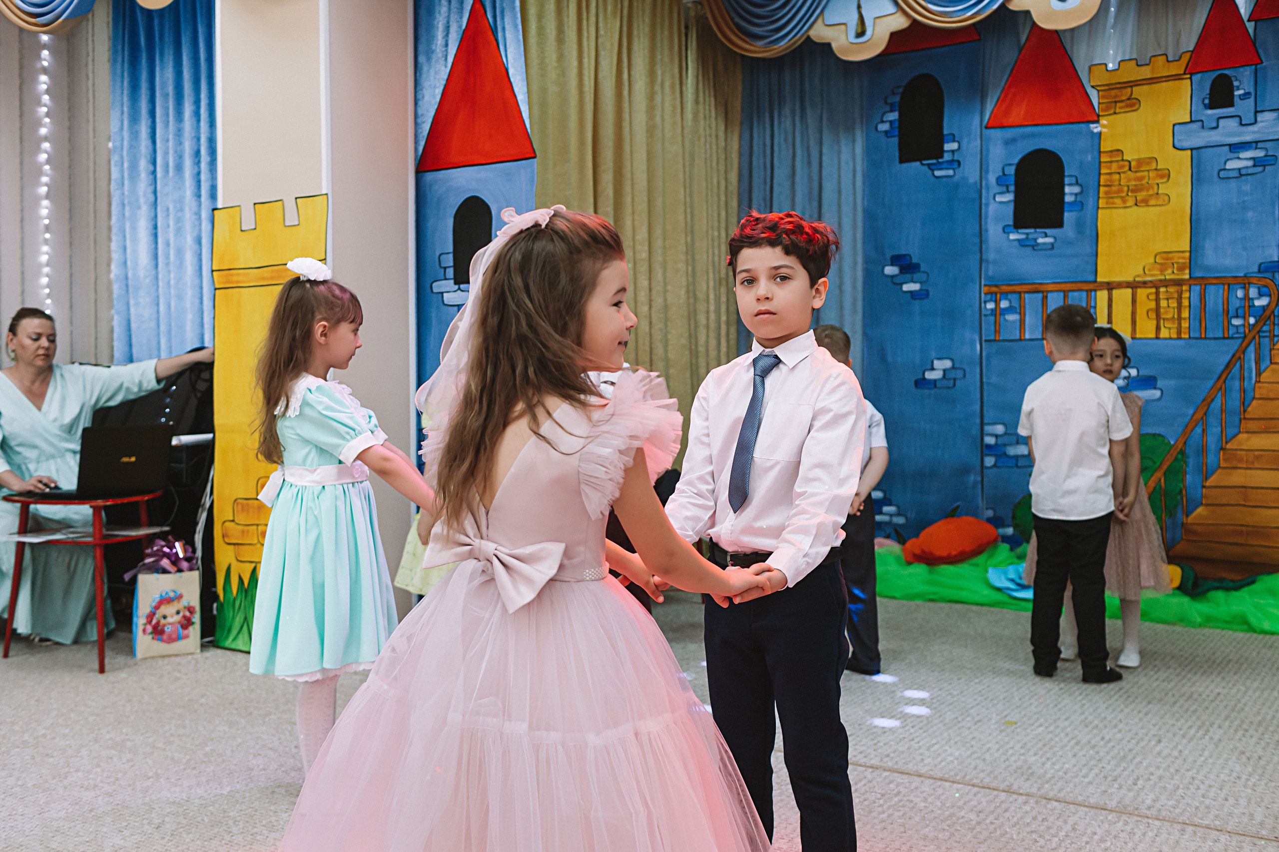 Выпускной детский сад. Семейный фотограф Тюмень, фотограф на роды Салмина Мария