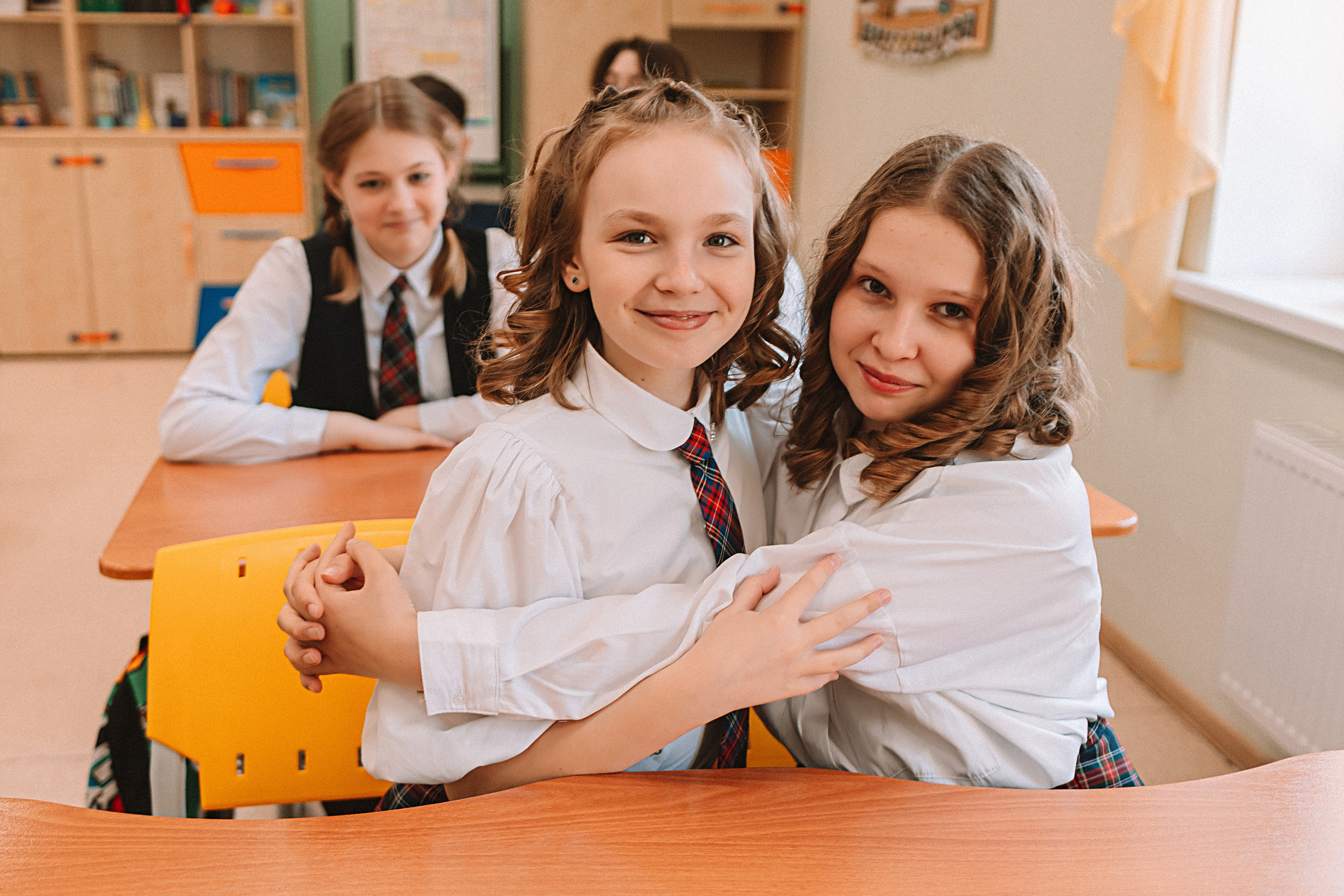 7 класс в кабинете. Семейный фотограф Тюмень, фотограф на роды Салмина Мария