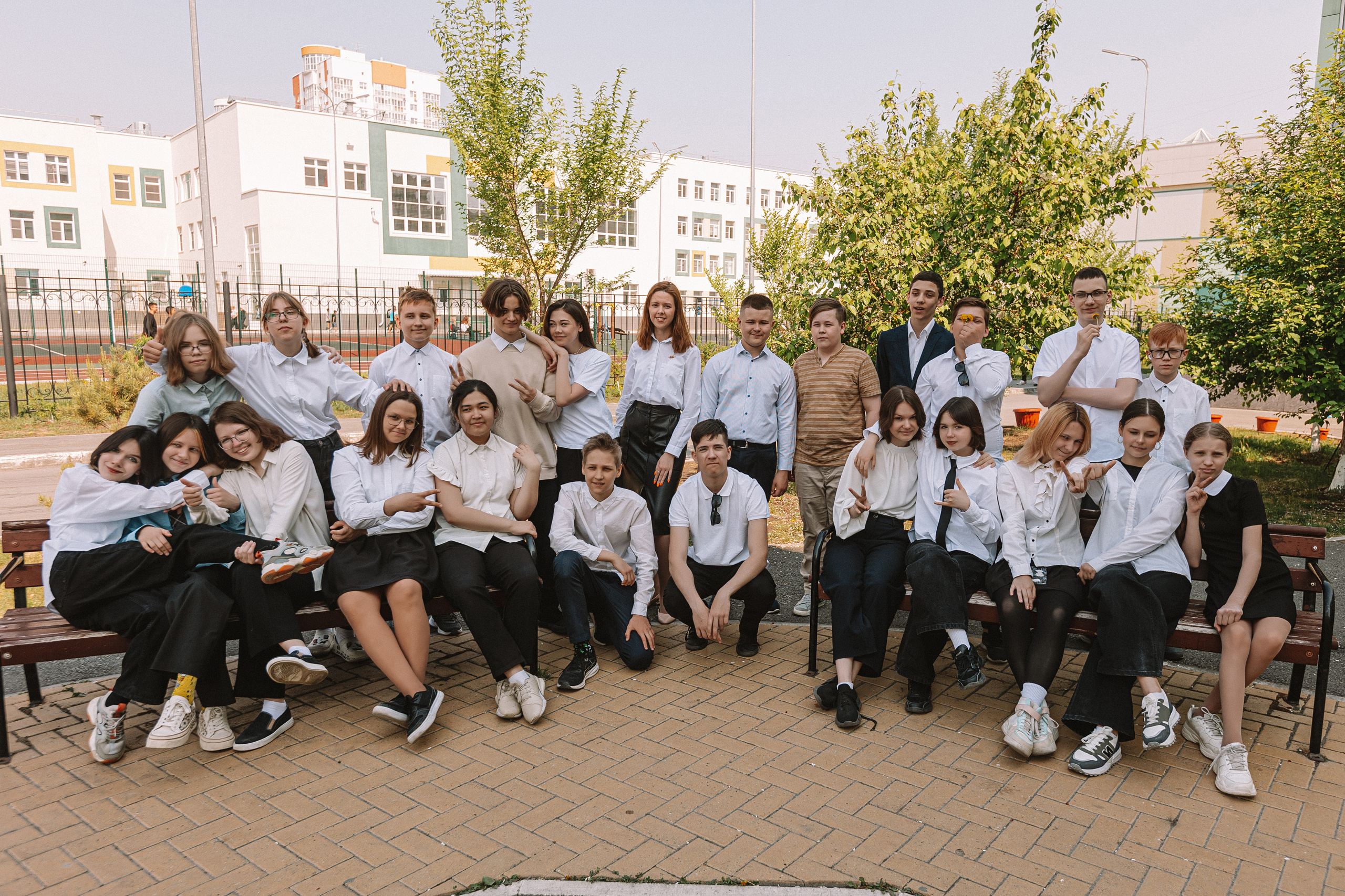 7 класс на улице. Семейный фотограф Тюмень, фотограф на роды Салмина Мария