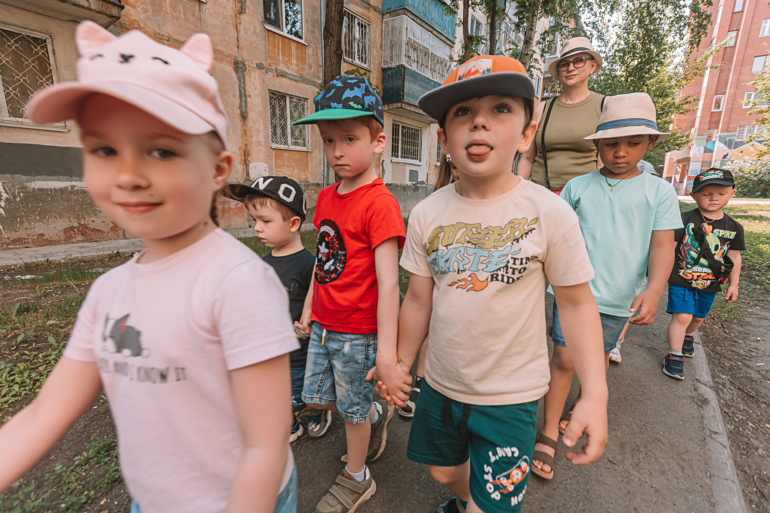 Один день в саду (частный). Семейный фотограф Тюмень, фотограф на роды Салмина Мария