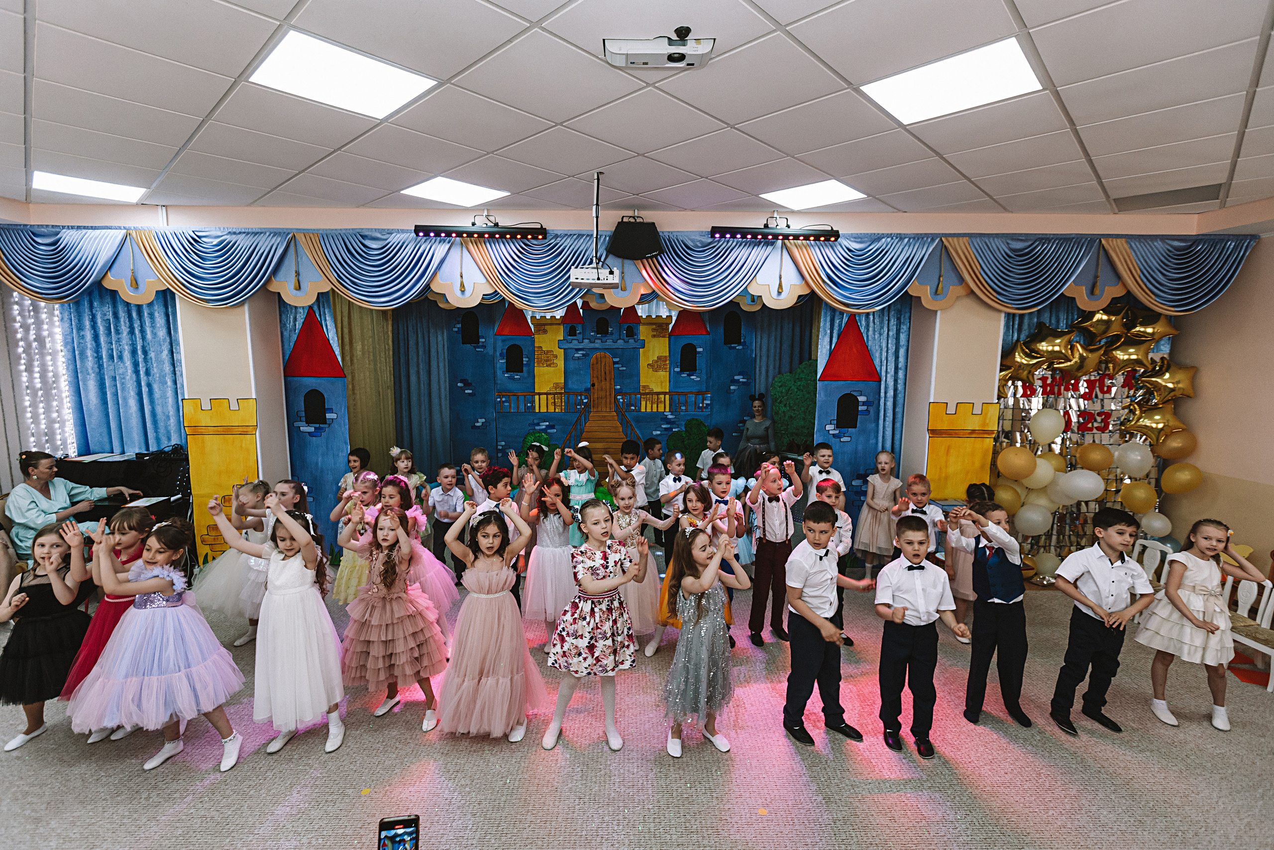 Выпускной детский сад. Семейный фотограф Тюмень, фотограф на роды Салмина Мария