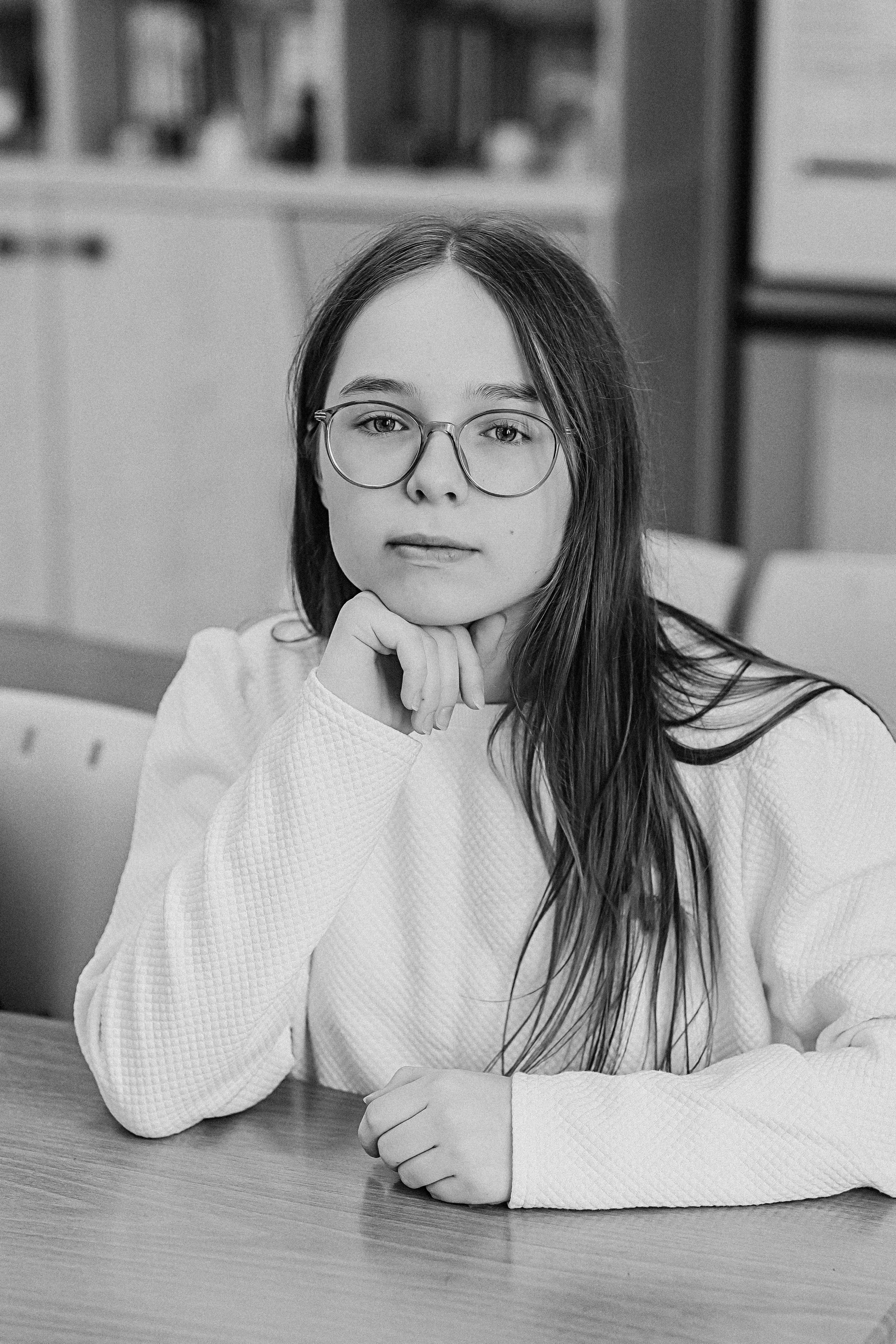 7 класс в кабинете. Семейный фотограф Тюмень, фотограф на роды Салмина Мария