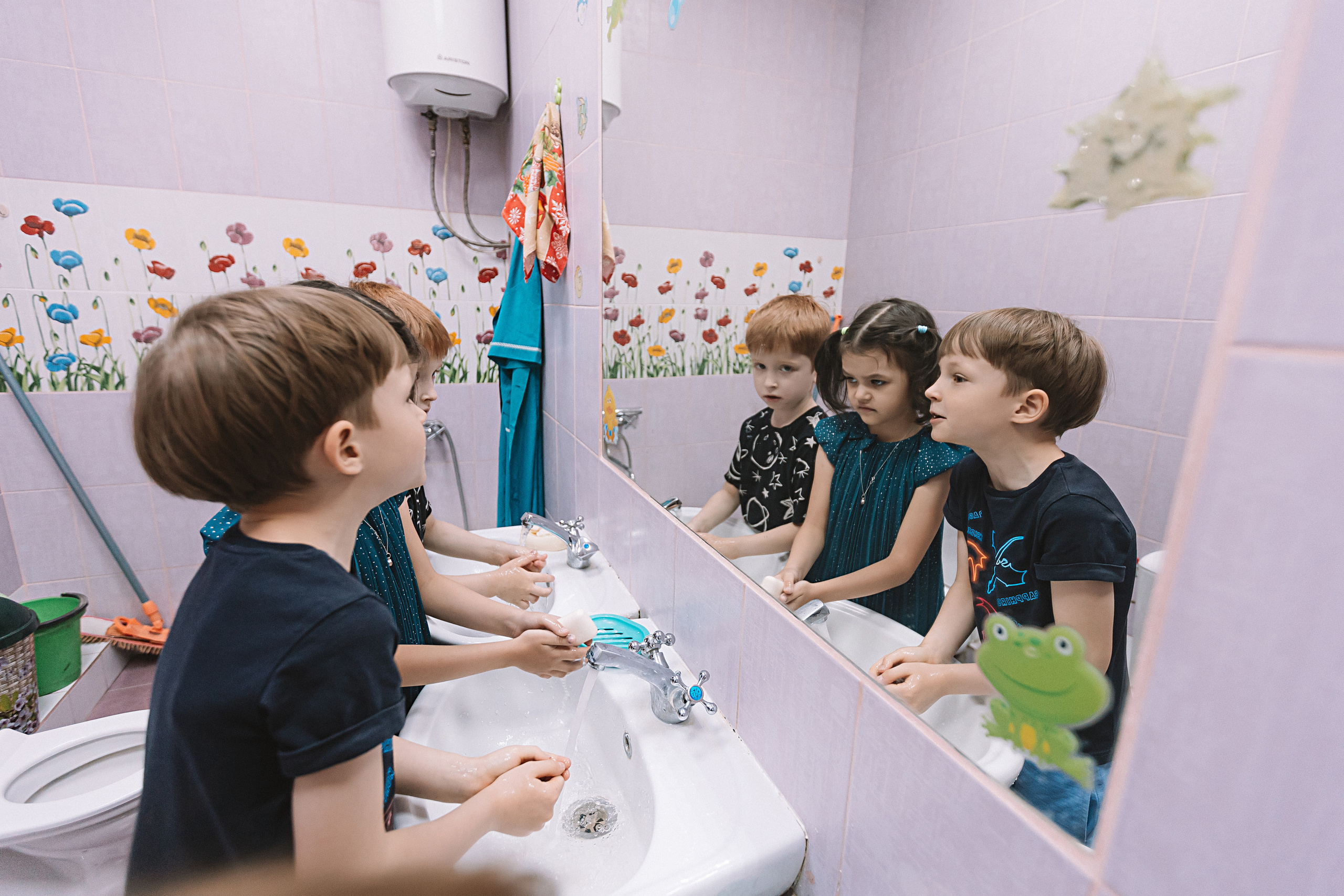 Один день в саду (частный). Семейный фотограф Тюмень, фотограф на роды Салмина Мария