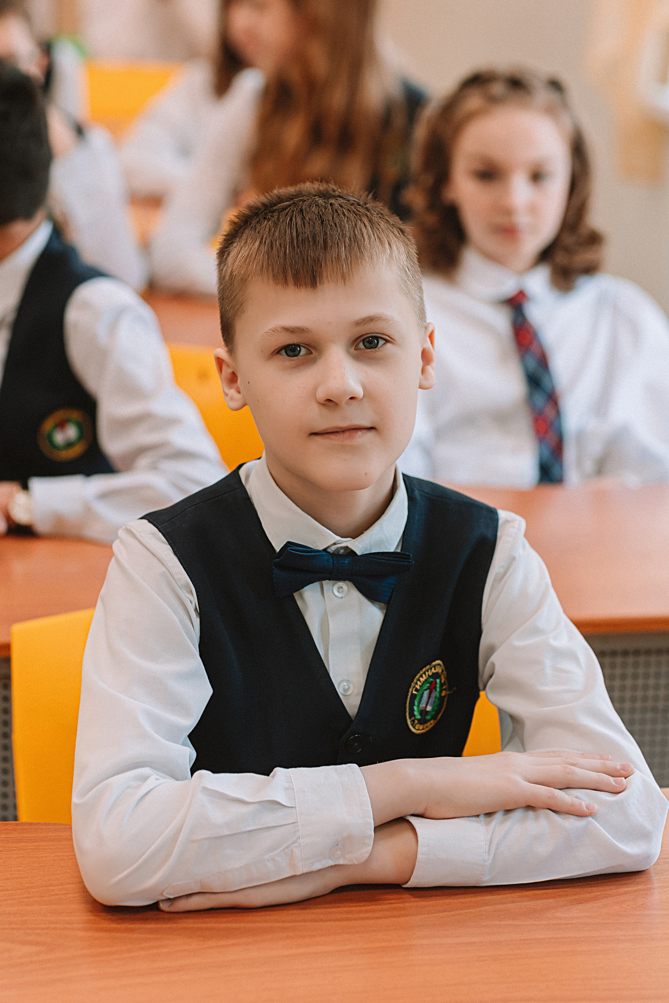 7 класс в кабинете. Семейный фотограф Тюмень, фотограф на роды Салмина Мария