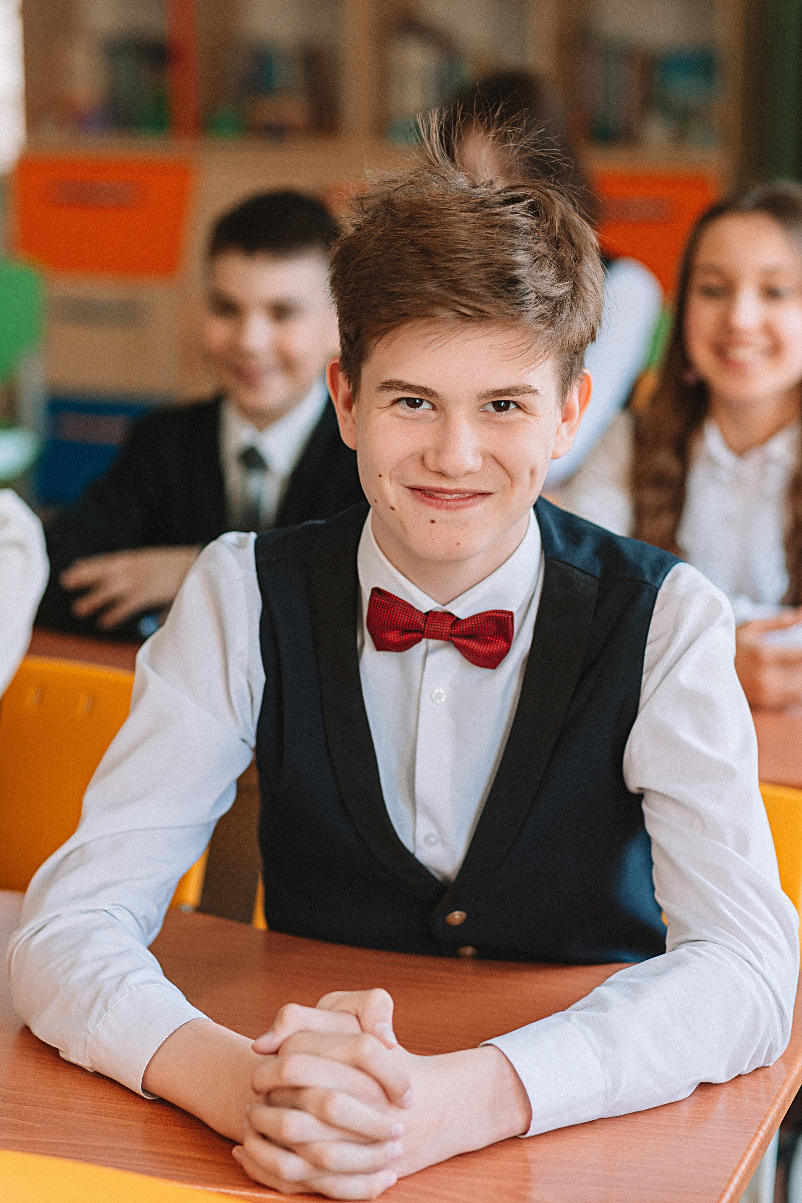 7 класс в кабинете. Семейный фотограф Тюмень, фотограф на роды Салмина Мария