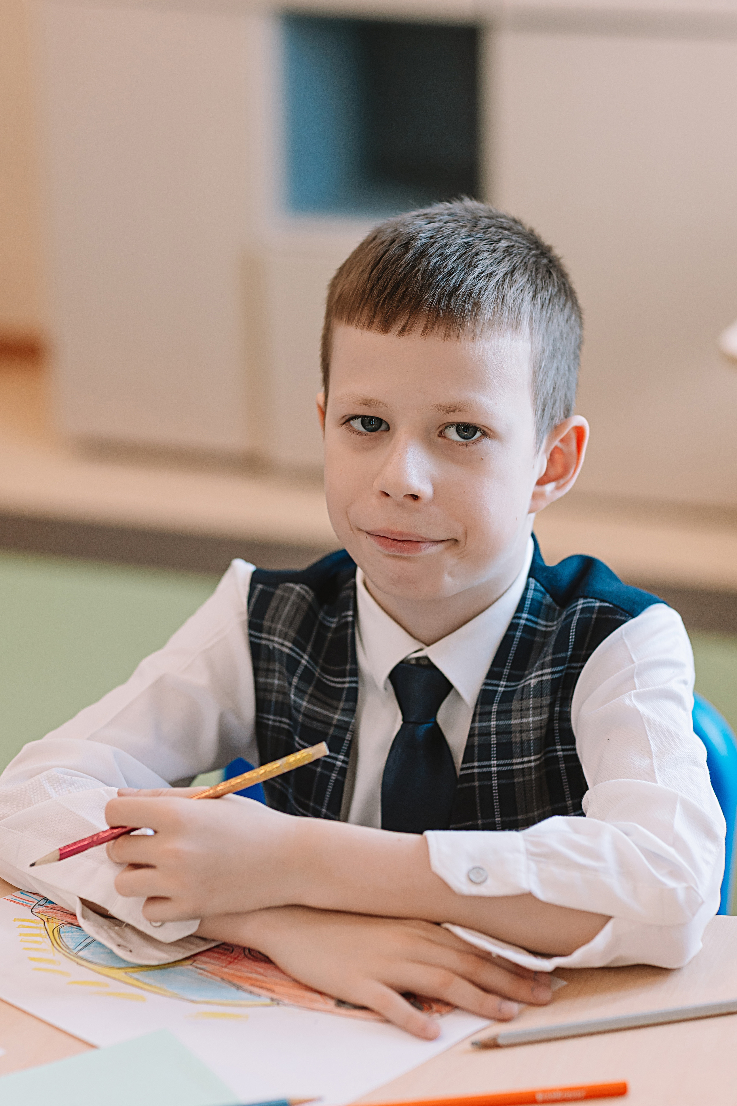 1 класс в кабинете. Семейный фотограф Тюмень, фотограф на роды Салмина Мария