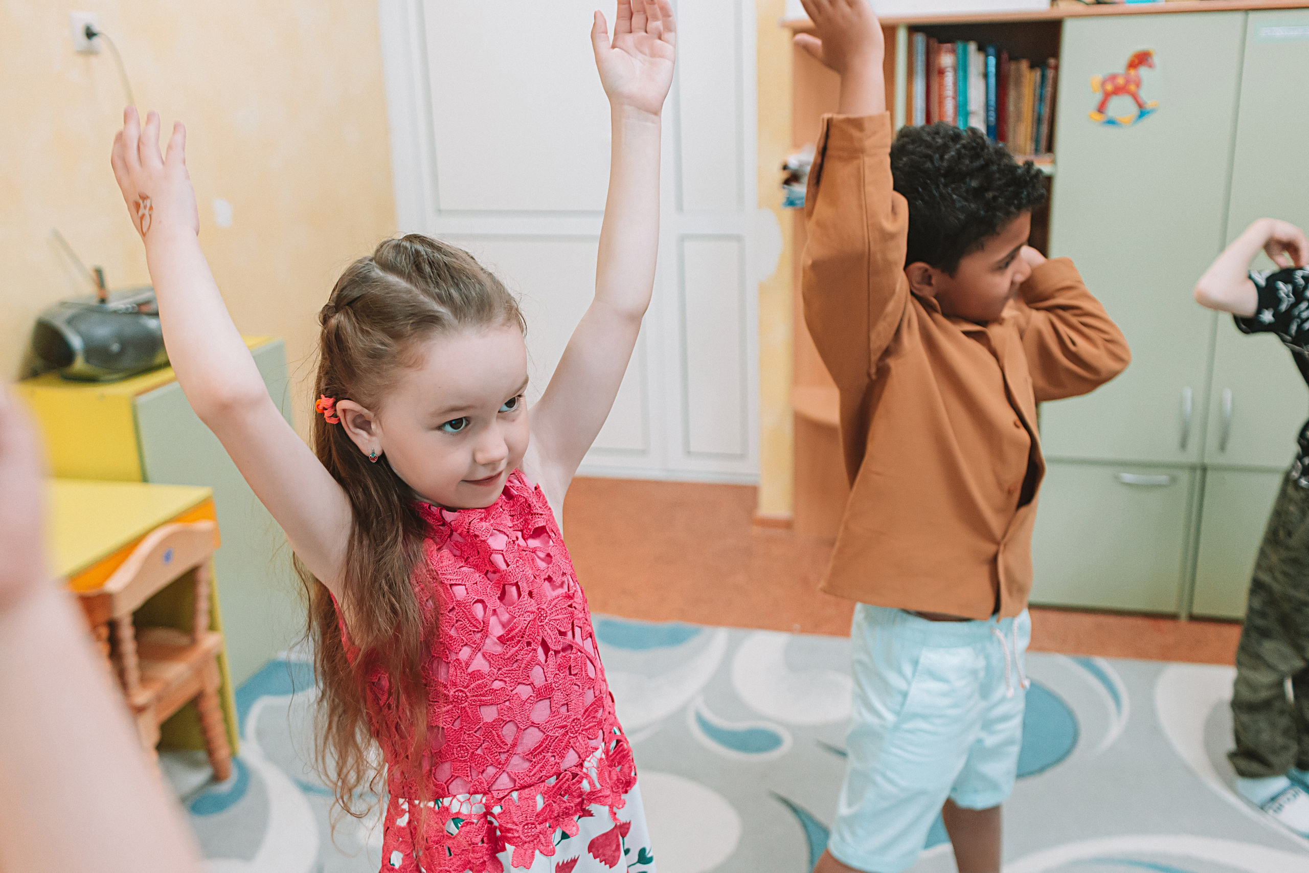 Один день в саду (частный). Семейный фотограф Тюмень, фотограф на роды Салмина Мария