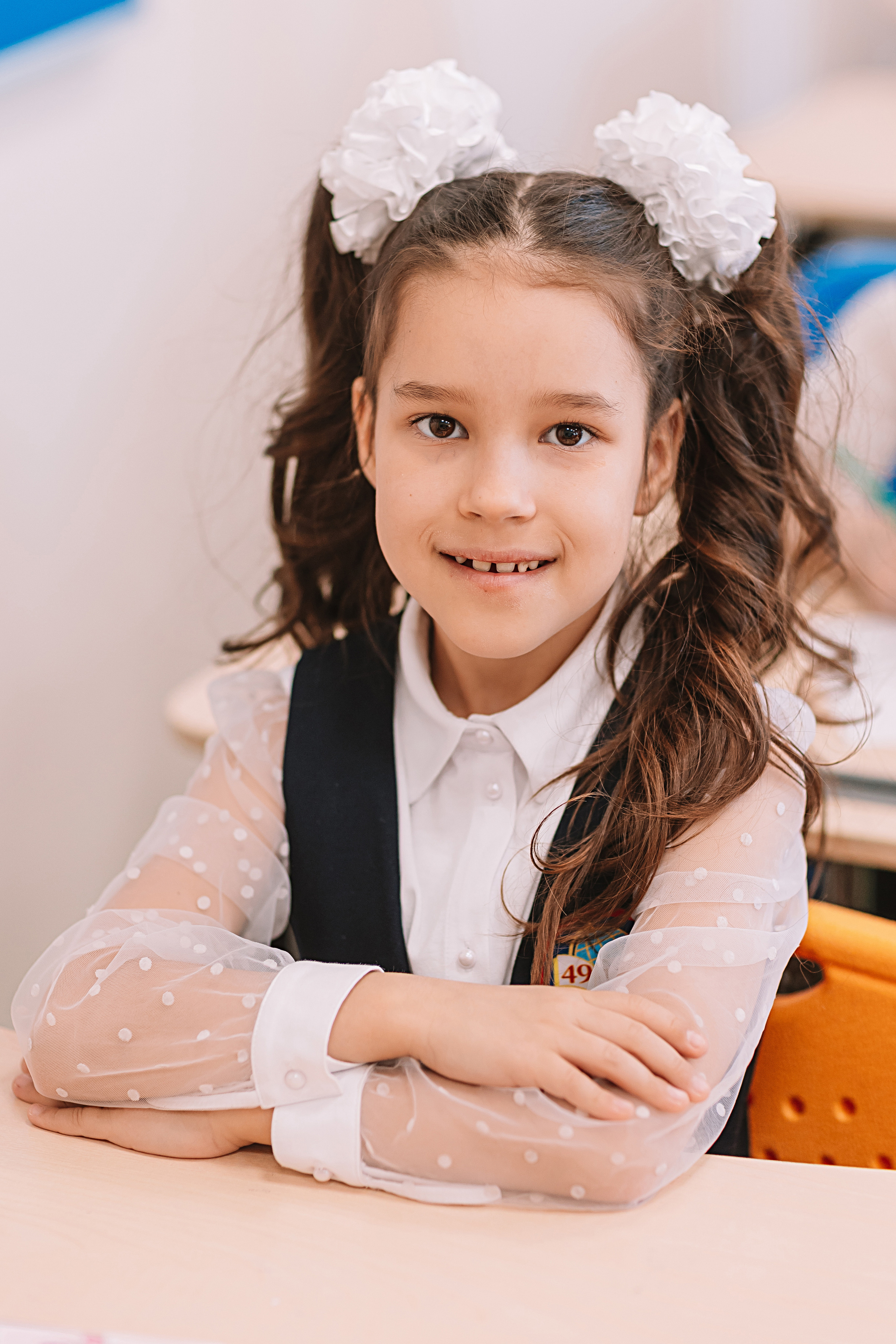 1 класс в кабинете. Семейный фотограф Тюмень, фотограф на роды Салмина Мария