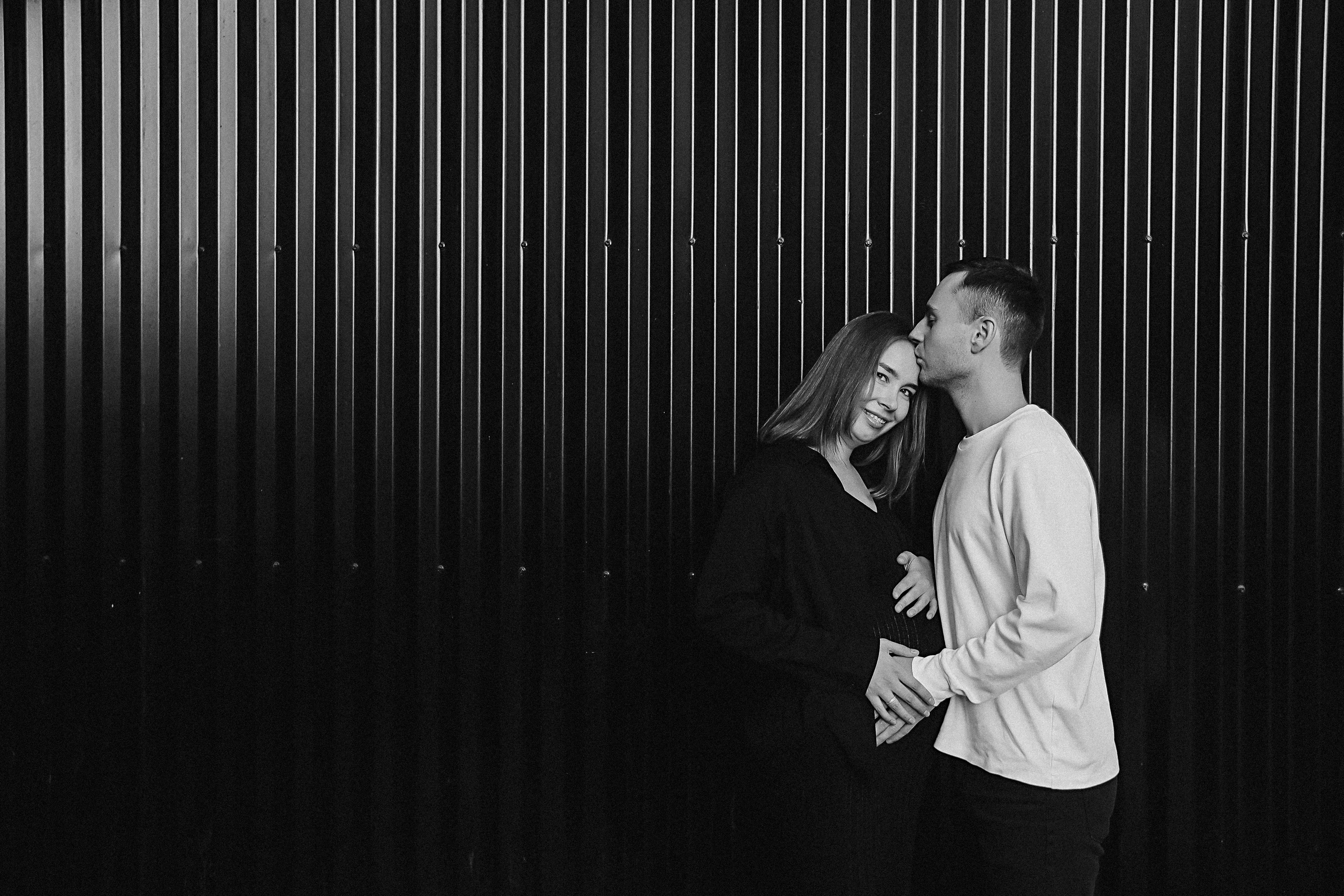 Беременность (центр города). Семейный фотограф Тюмень, фотограф на роды Салмина Мария