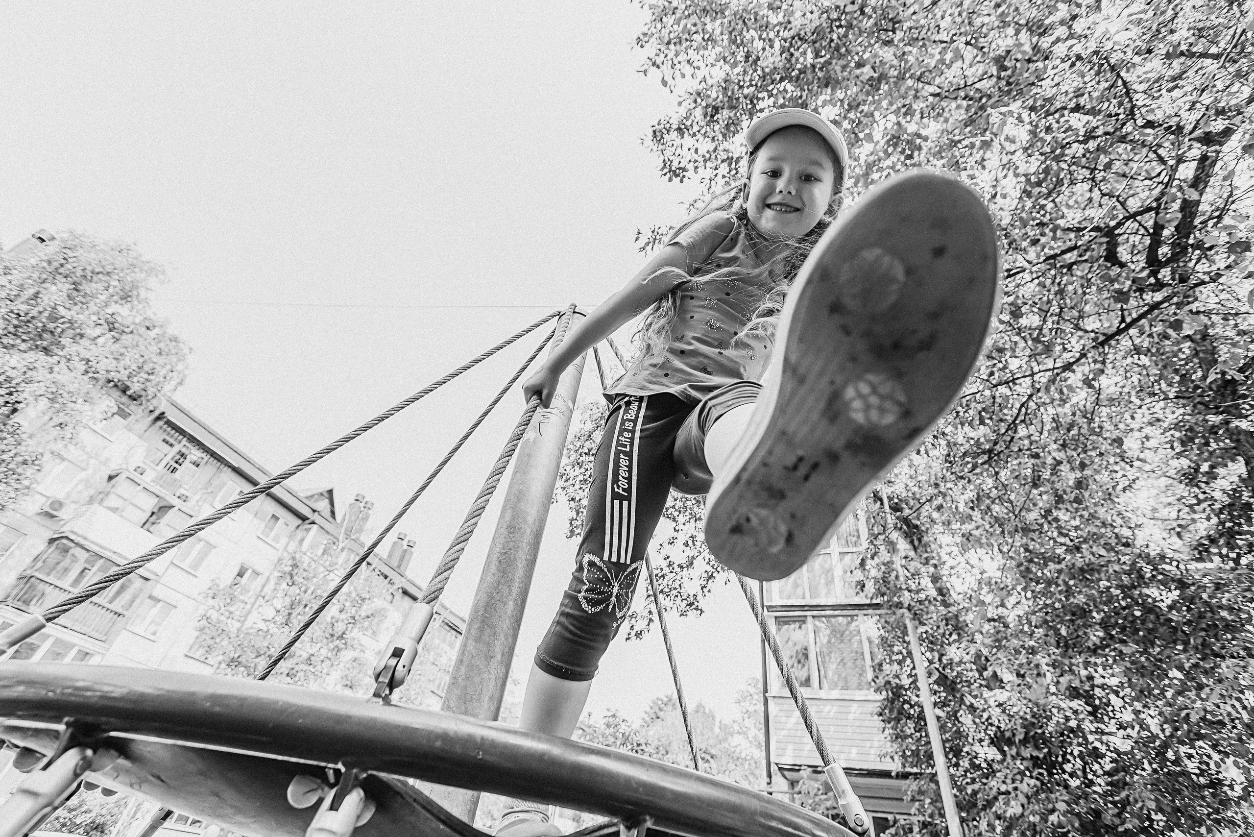 Один день в саду (частный). Семейный фотограф Тюмень, фотограф на роды Салмина Мария