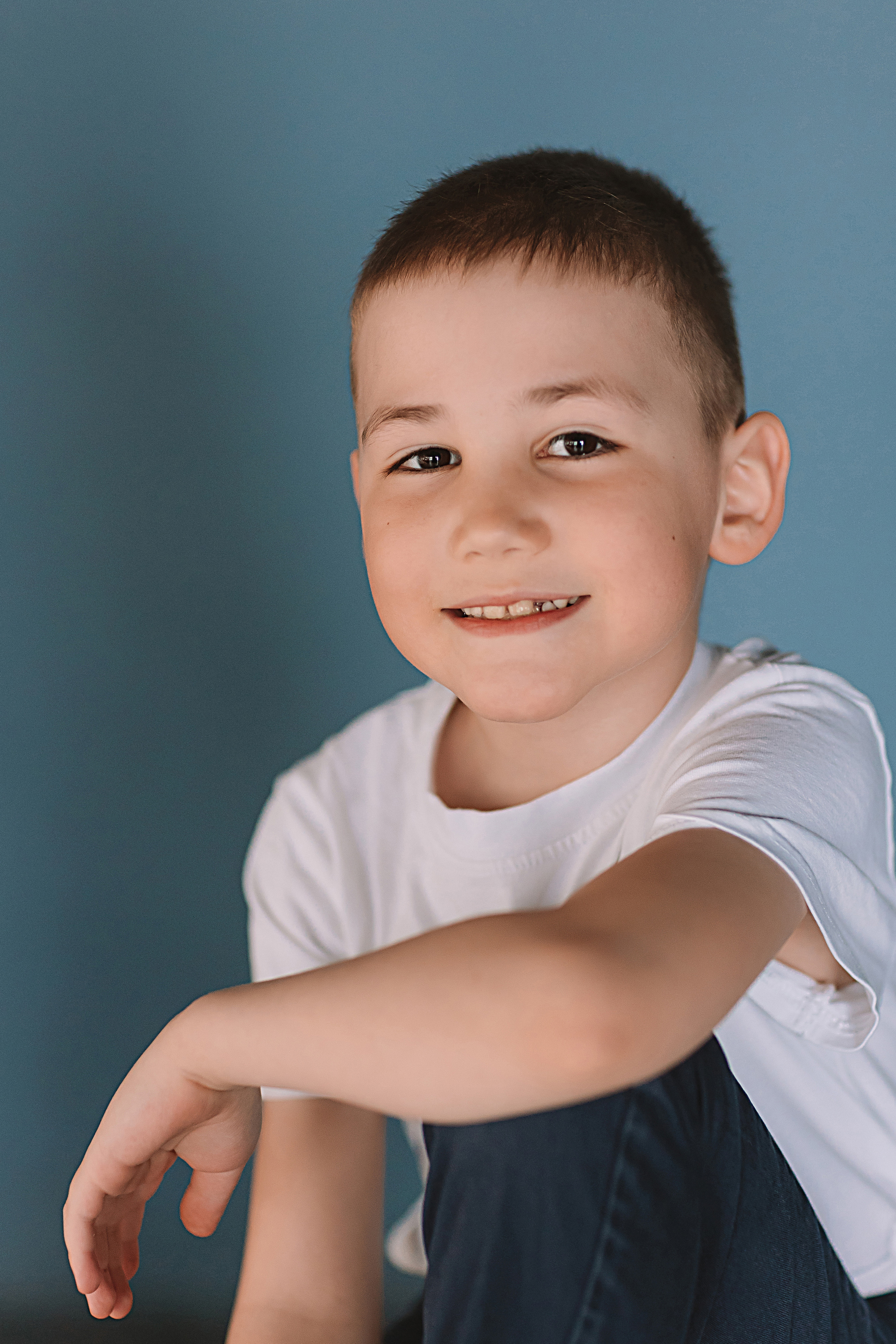 Садик в фотостудии. Семейный фотограф Тюмень, фотограф на роды Салмина Мария