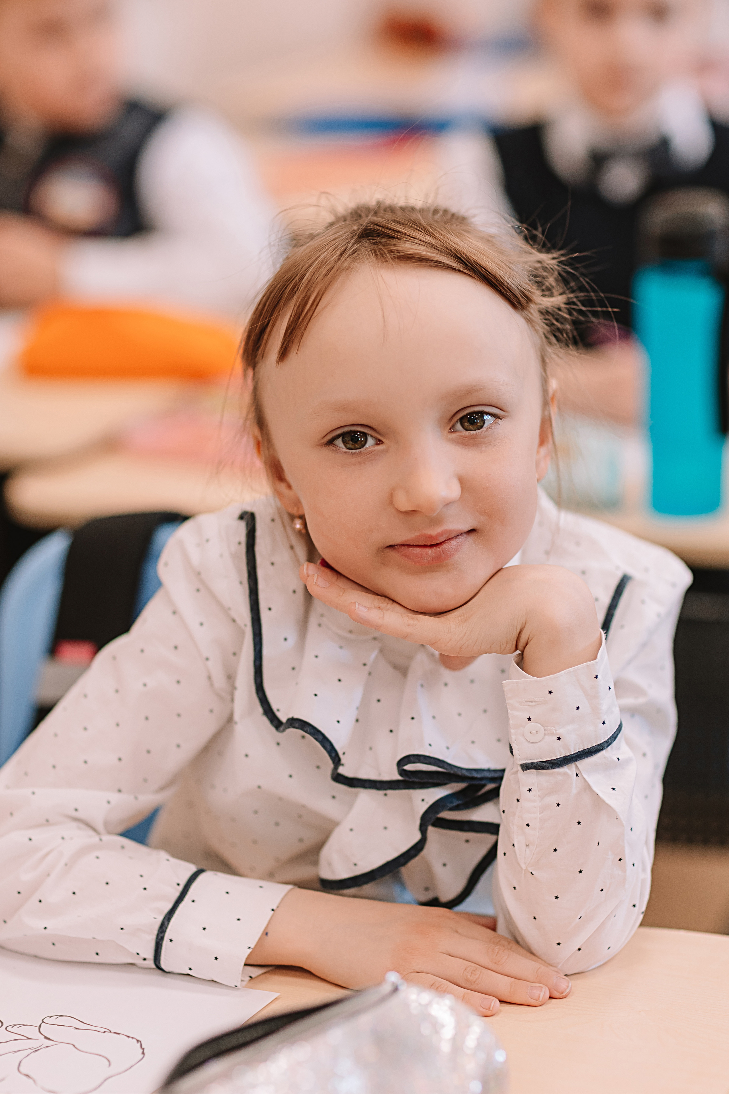 1 класс в кабинете. Семейный фотограф Тюмень, фотограф на роды Салмина Мария