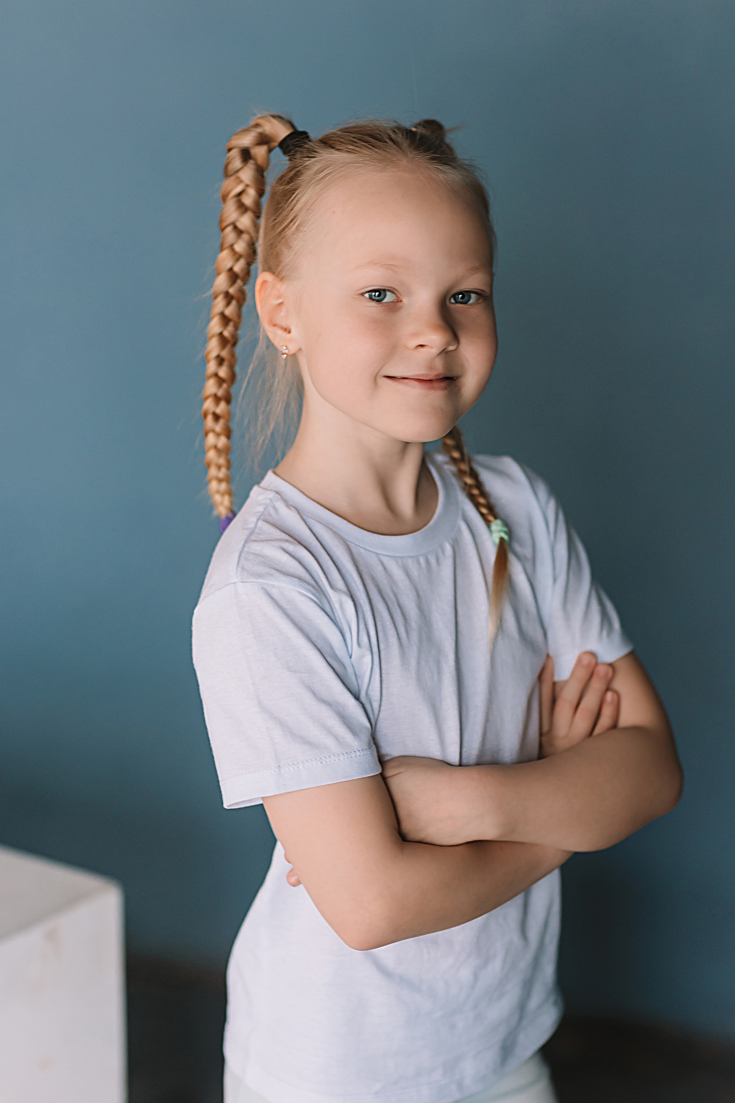 Садик в фотостудии. Семейный фотограф Тюмень, фотограф на роды Салмина Мария