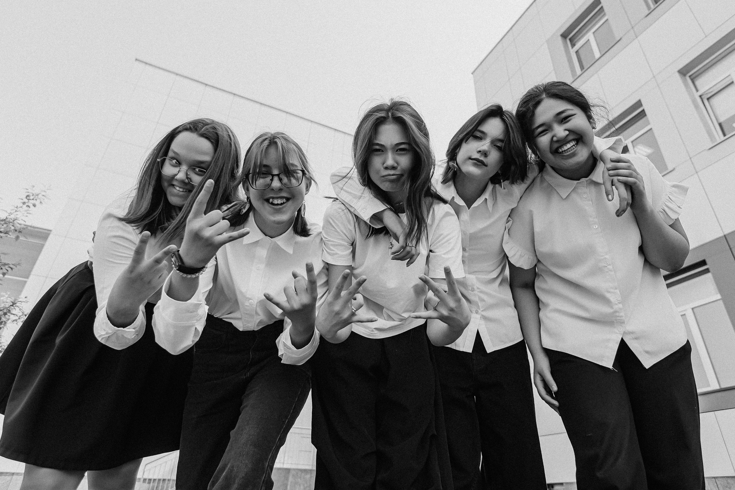 7 класс на улице. Семейный фотограф Тюмень, фотограф на роды Салмина Мария