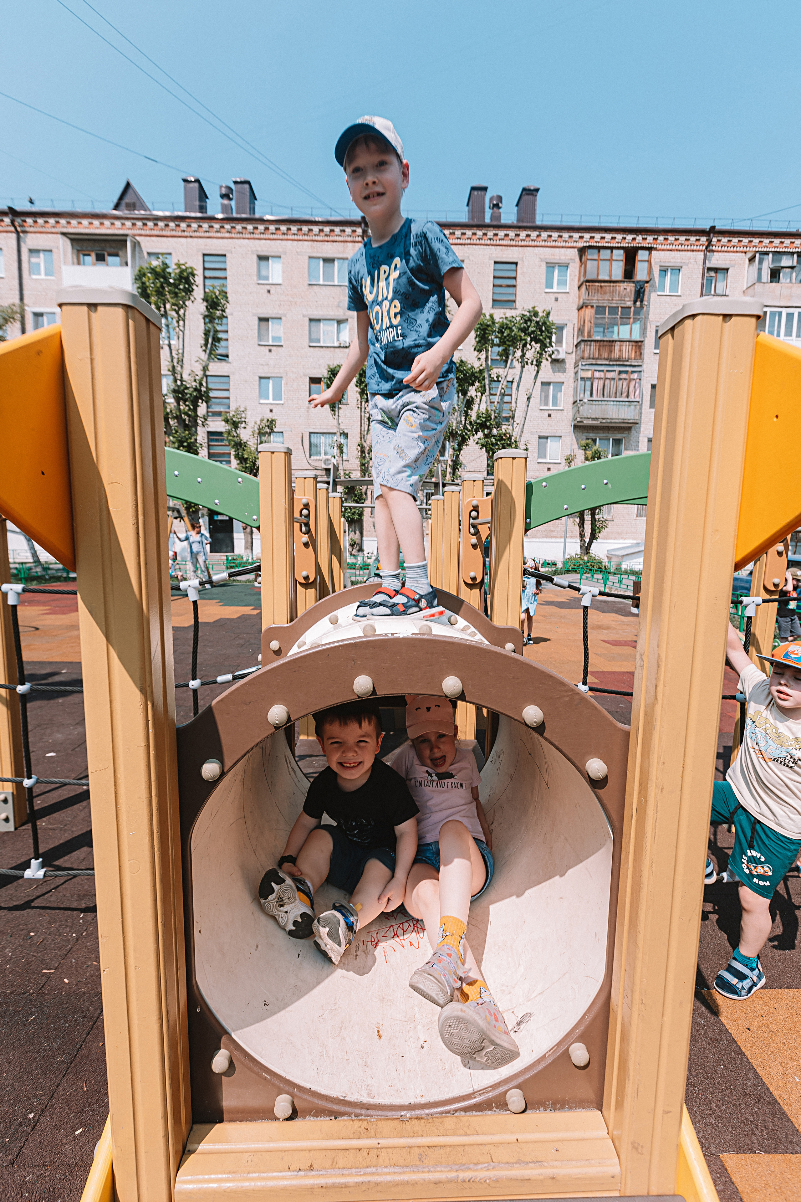 Один день в саду (частный). Семейный фотограф Тюмень, фотограф на роды Салмина Мария