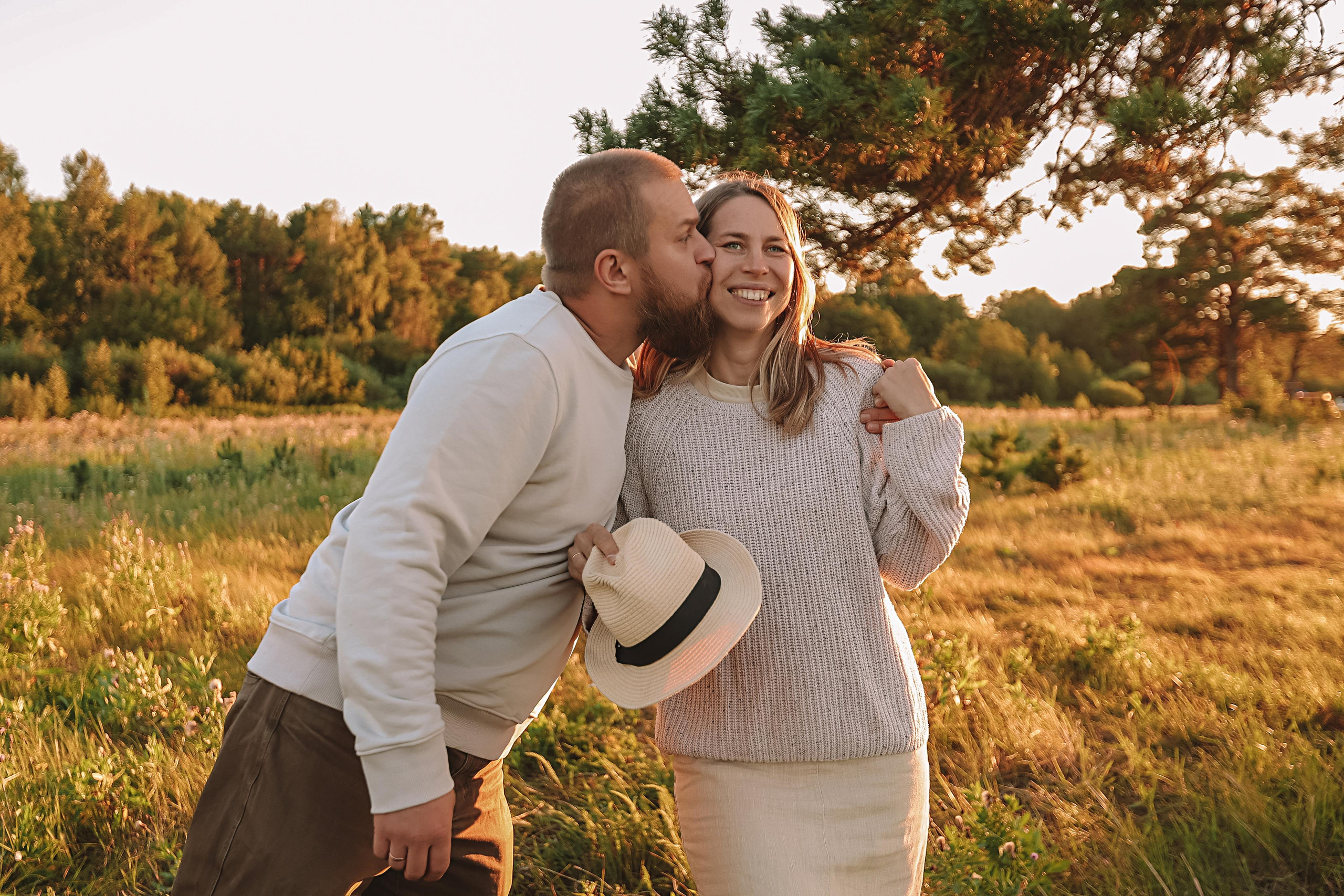 Семейная (каменка). Семейный фотограф Тюмень, фотограф на роды Салмина Мария