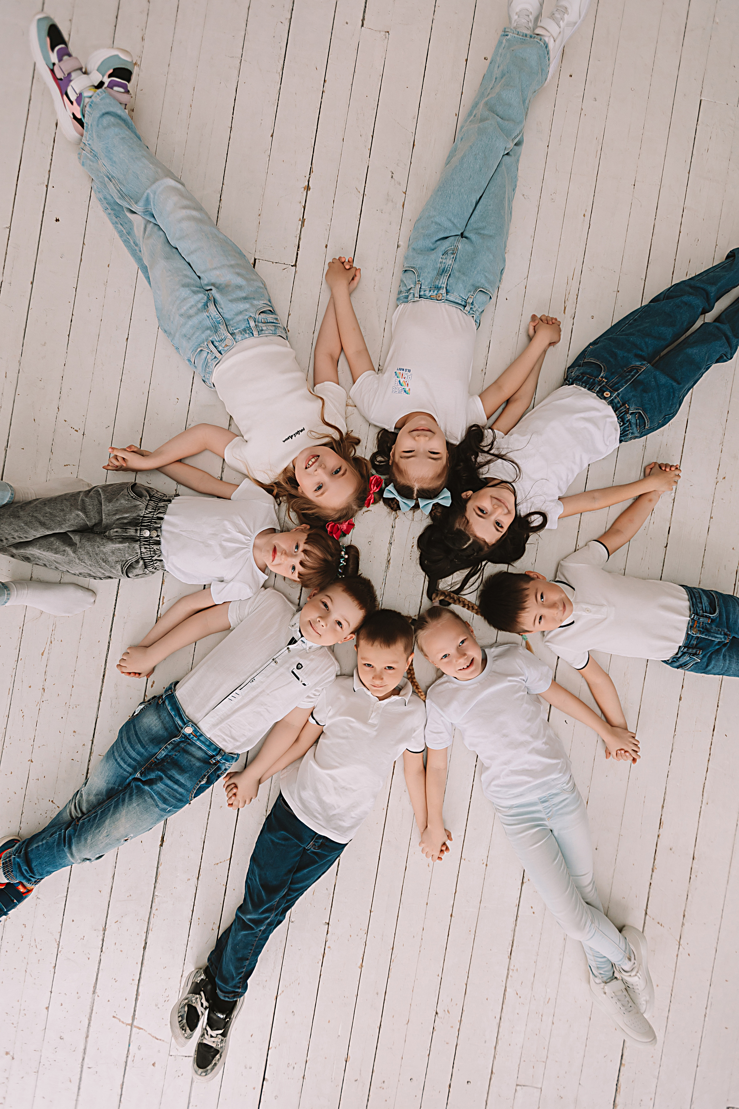 Садик в фотостудии. Семейный фотограф Тюмень, фотограф на роды Салмина Мария