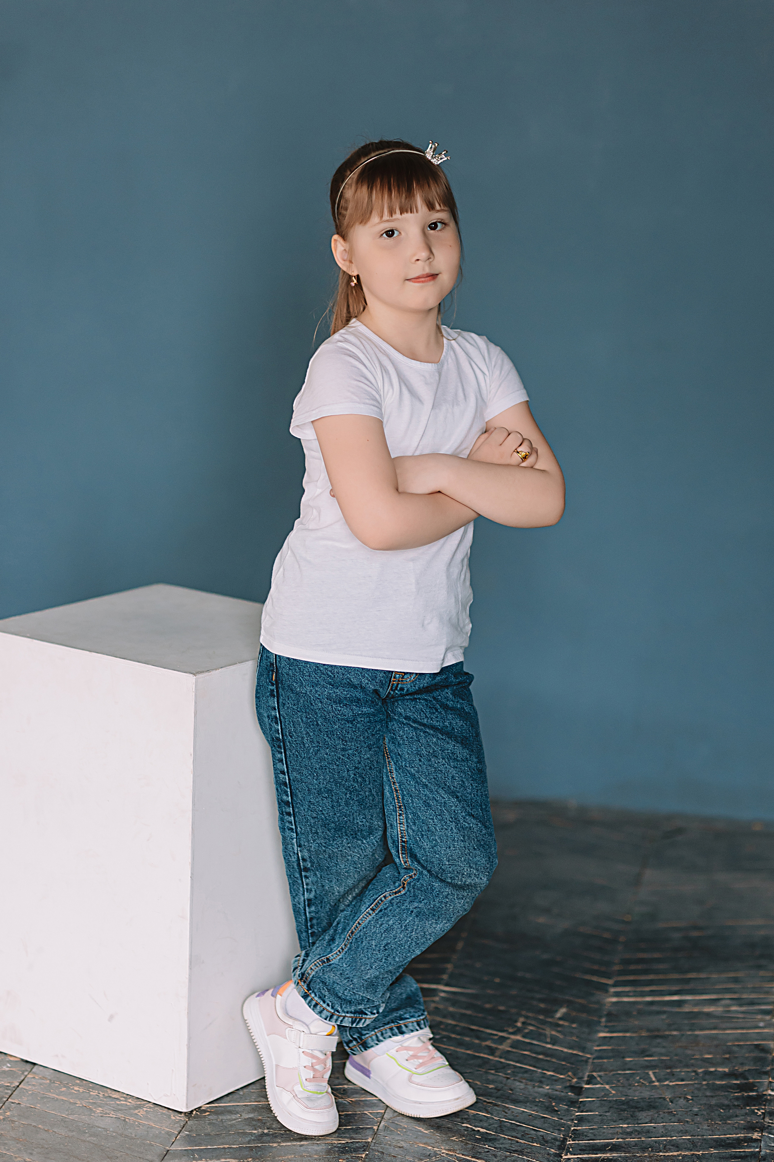 Садик в фотостудии. Семейный фотограф Тюмень, фотограф на роды Салмина Мария