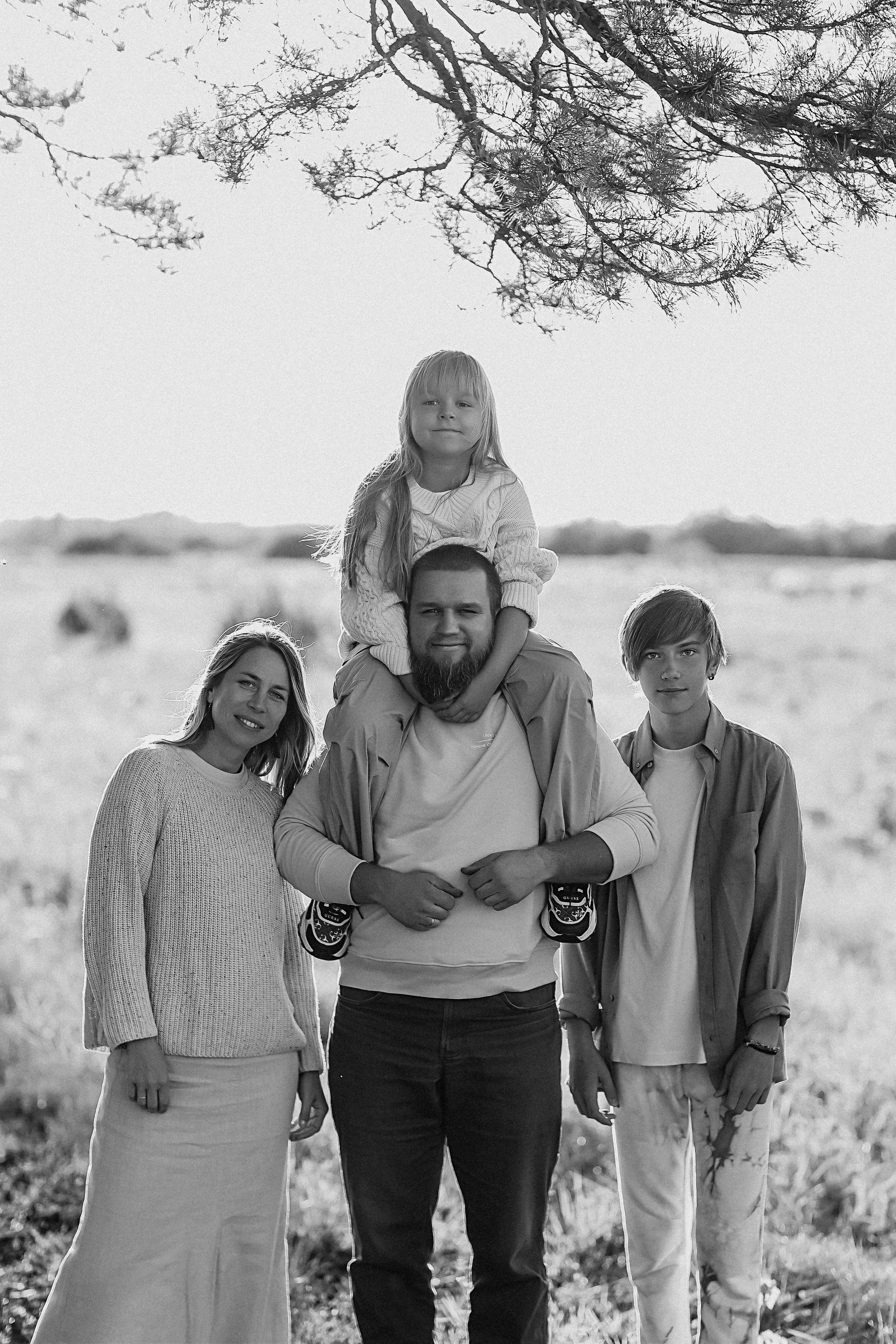 Семейная (каменка). Семейный фотограф Тюмень, фотограф на роды Салмина Мария