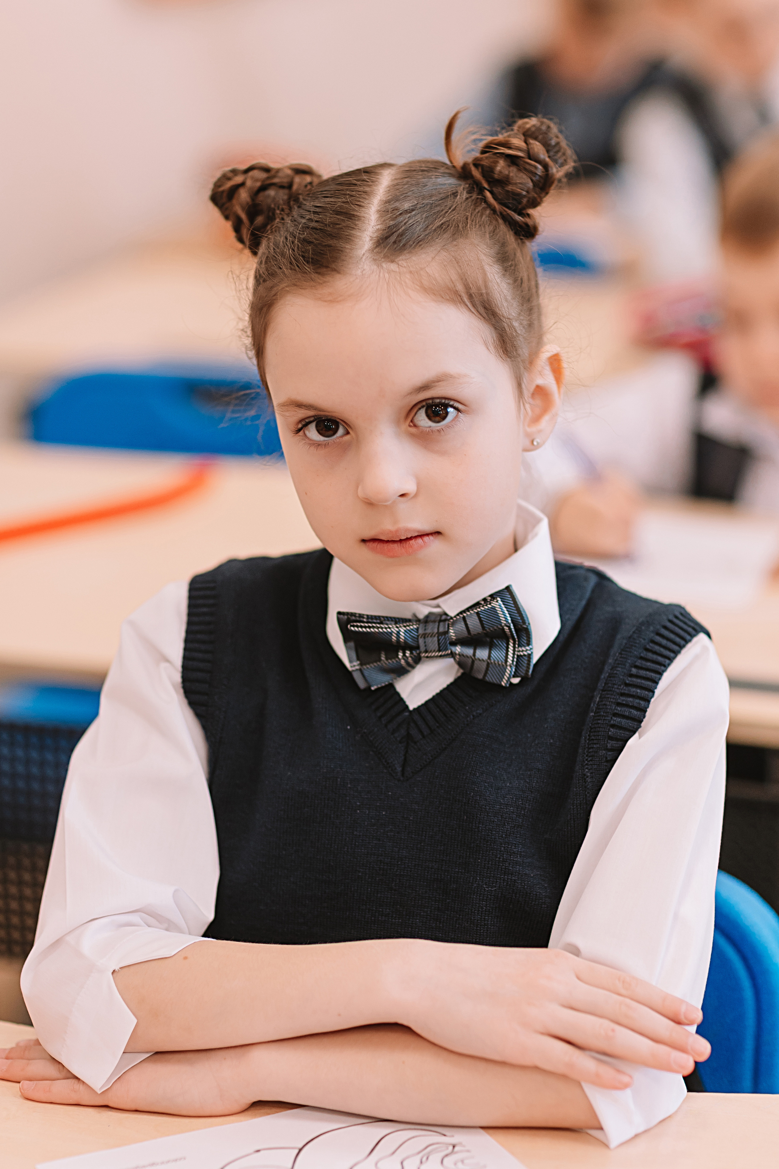 1 класс в кабинете. Семейный фотограф Тюмень, фотограф на роды Салмина Мария