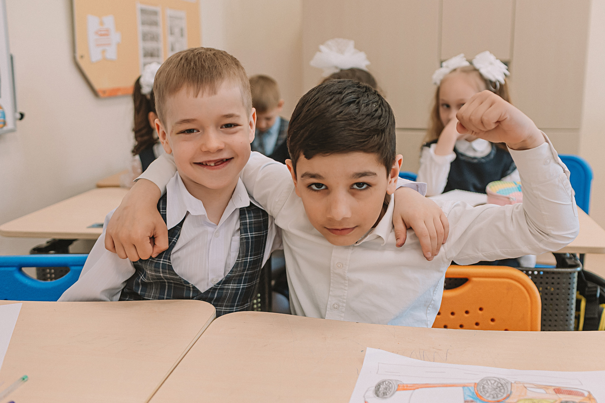 1 класс в кабинете. Семейный фотограф Тюмень, фотограф на роды Салмина Мария