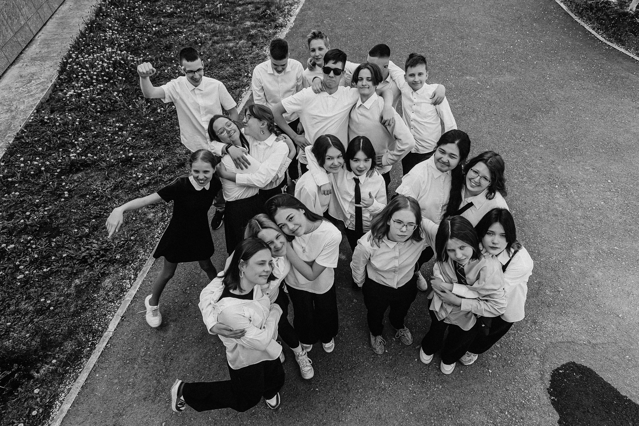 7 класс на улице. Семейный фотограф Тюмень, фотограф на роды Салмина Мария