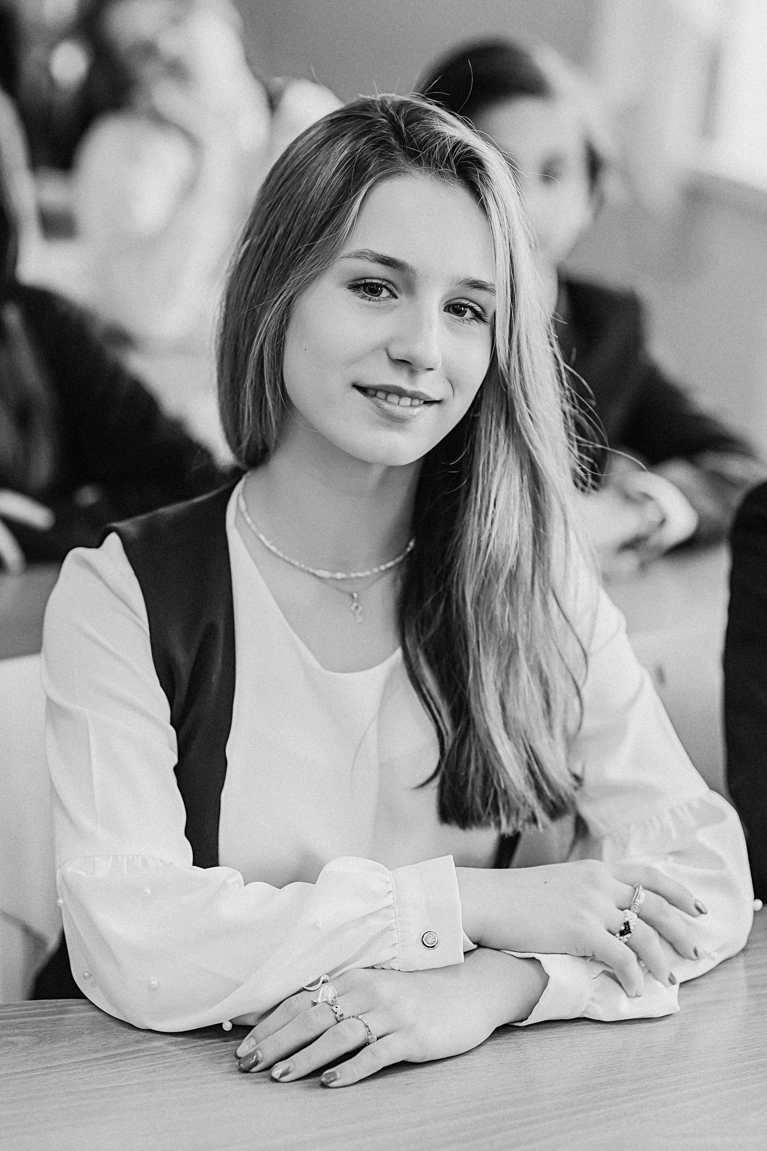 7 класс в кабинете. Семейный фотограф Тюмень, фотограф на роды Салмина Мария