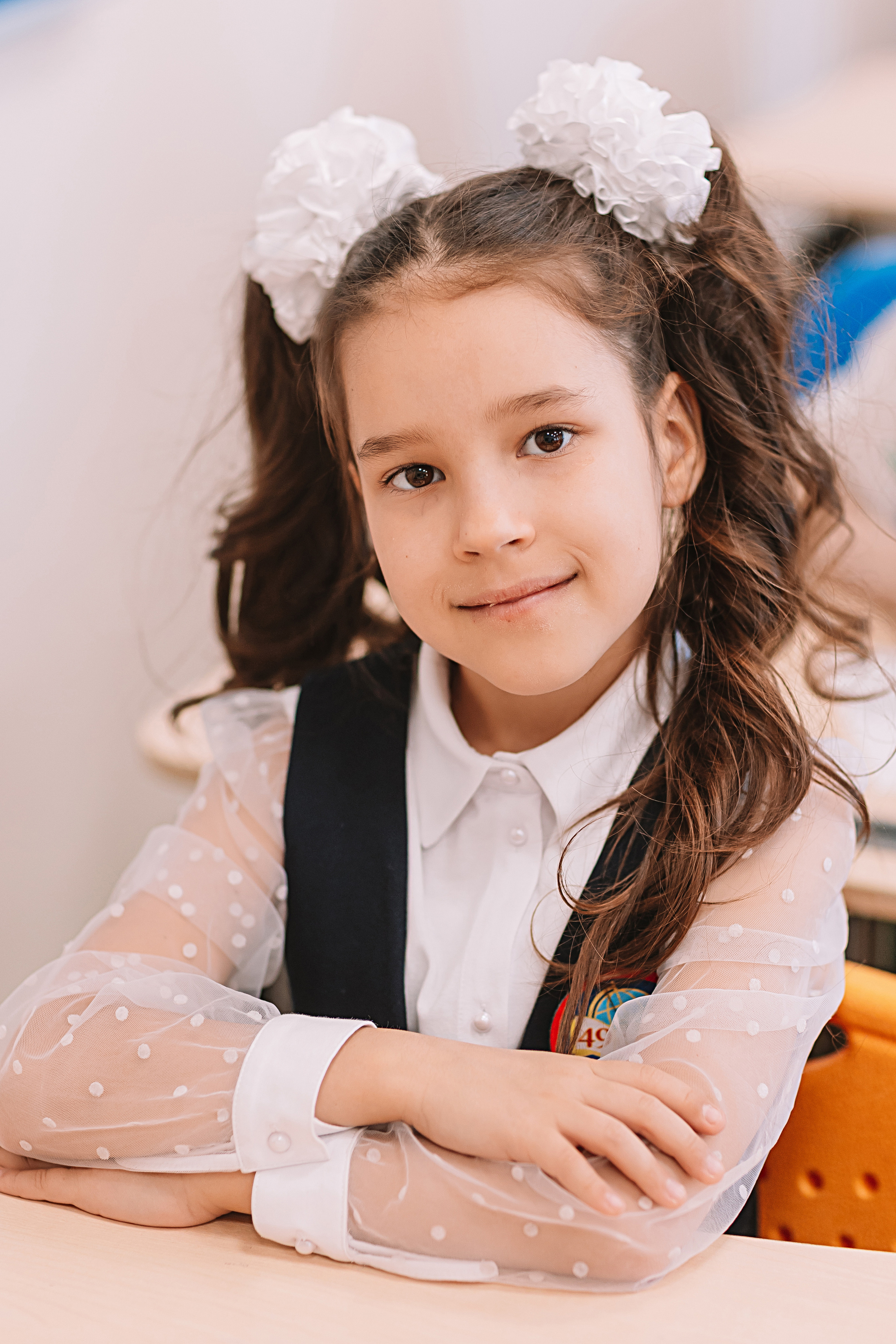 1 класс в кабинете. Семейный фотограф Тюмень, фотограф на роды Салмина Мария