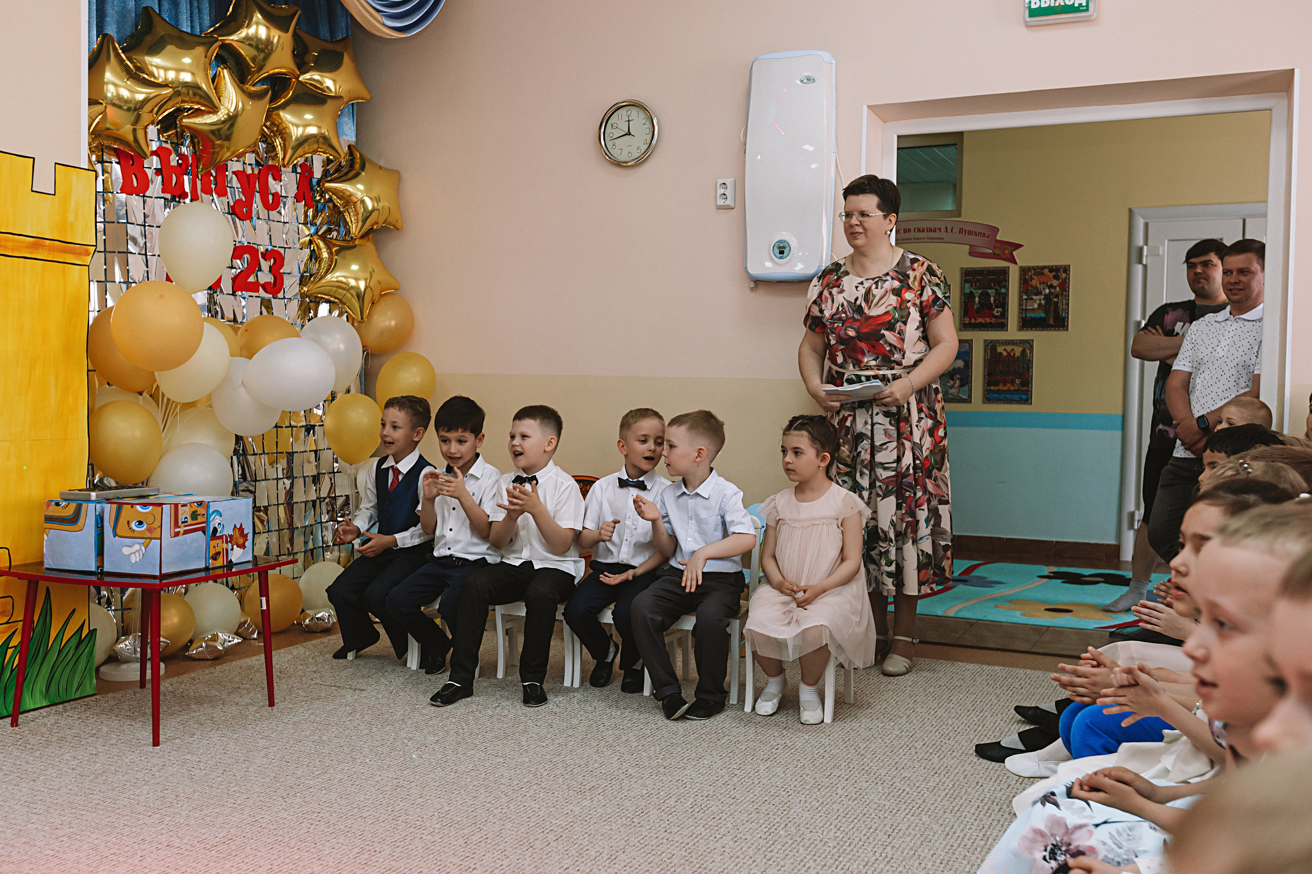 Выпускной детский сад. Семейный фотограф Тюмень, фотограф на роды Салмина Мария