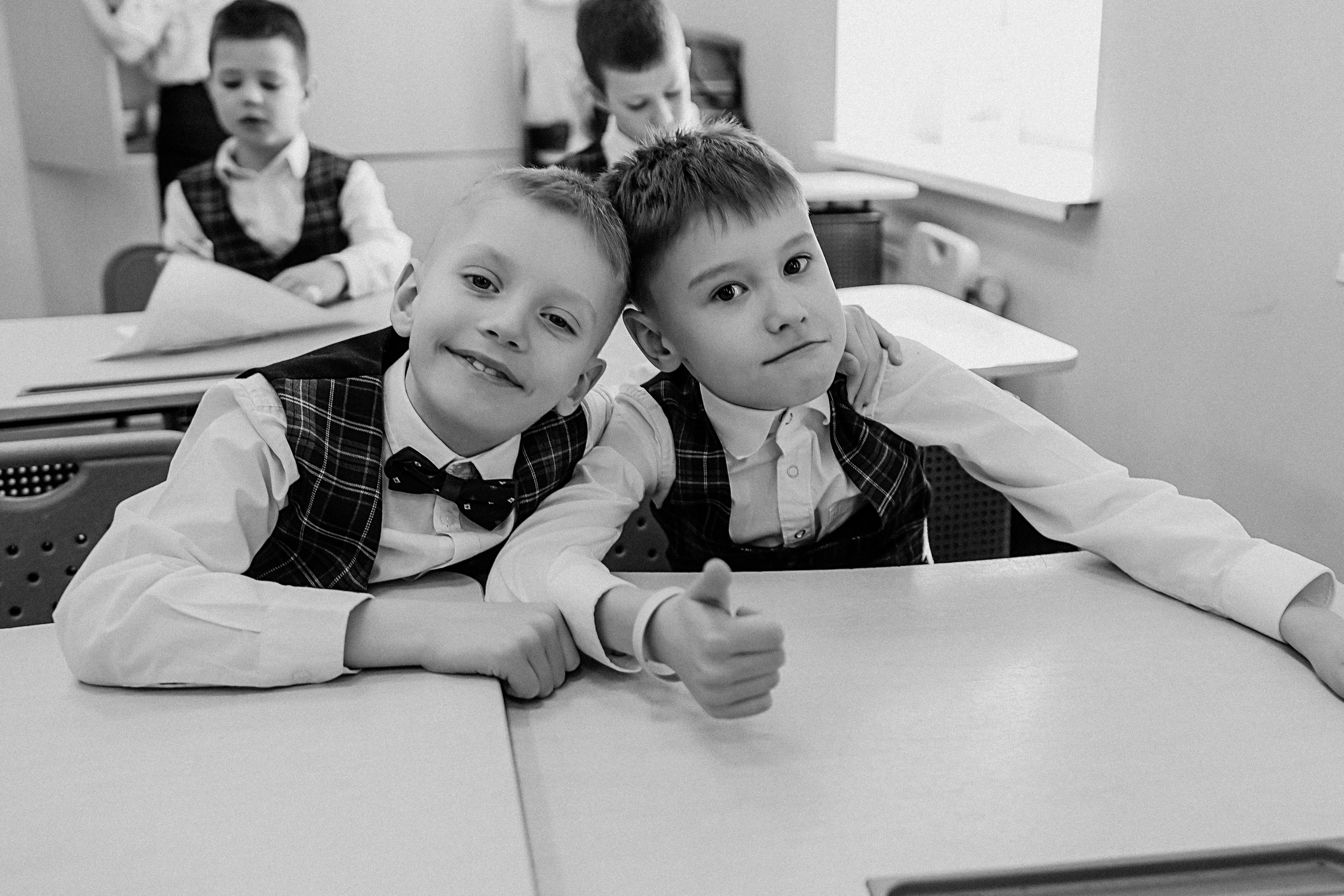 1 класс в кабинете. Семейный фотограф Тюмень, фотограф на роды Салмина Мария