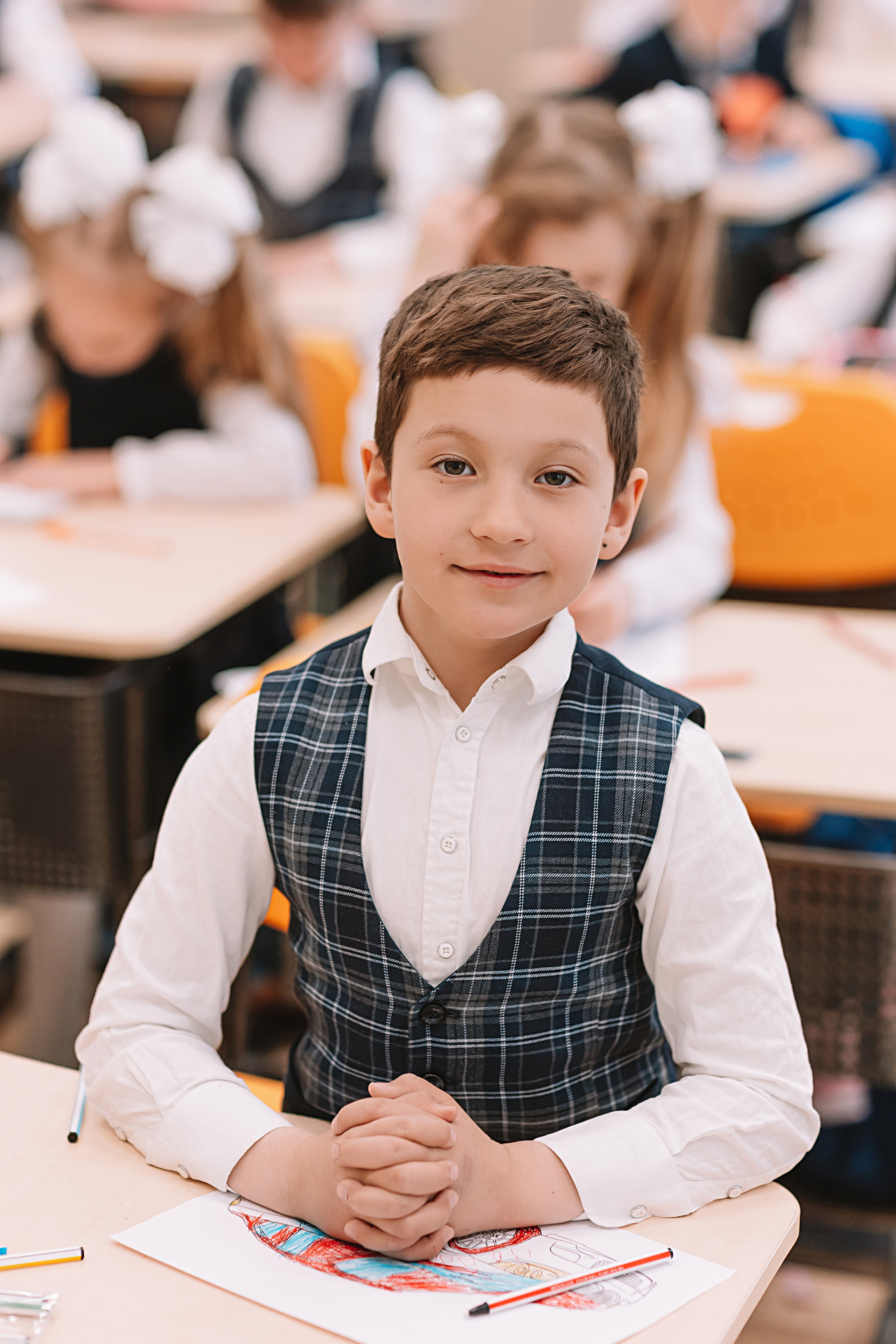 1 класс в кабинете. Семейный фотограф Тюмень, фотограф на роды Салмина Мария