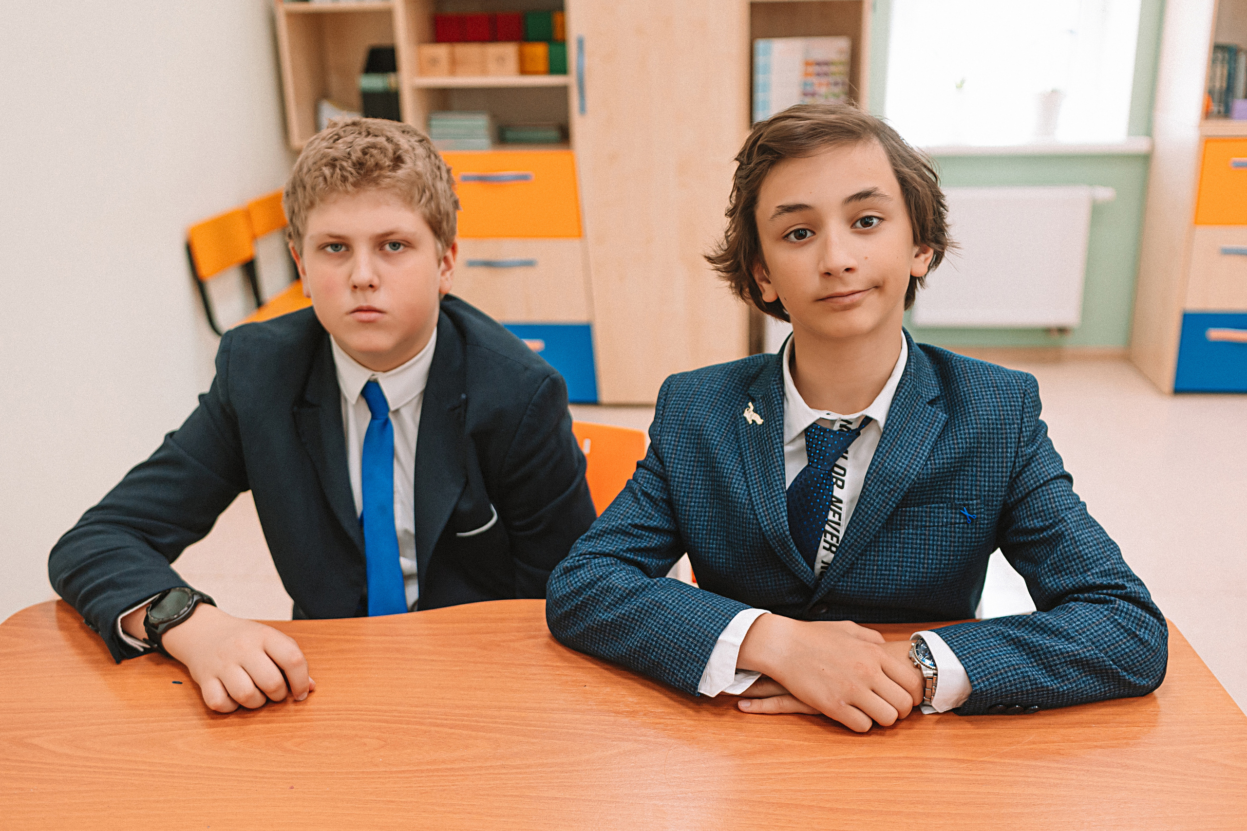 7 класс в кабинете. Семейный фотограф Тюмень, фотограф на роды Салмина Мария