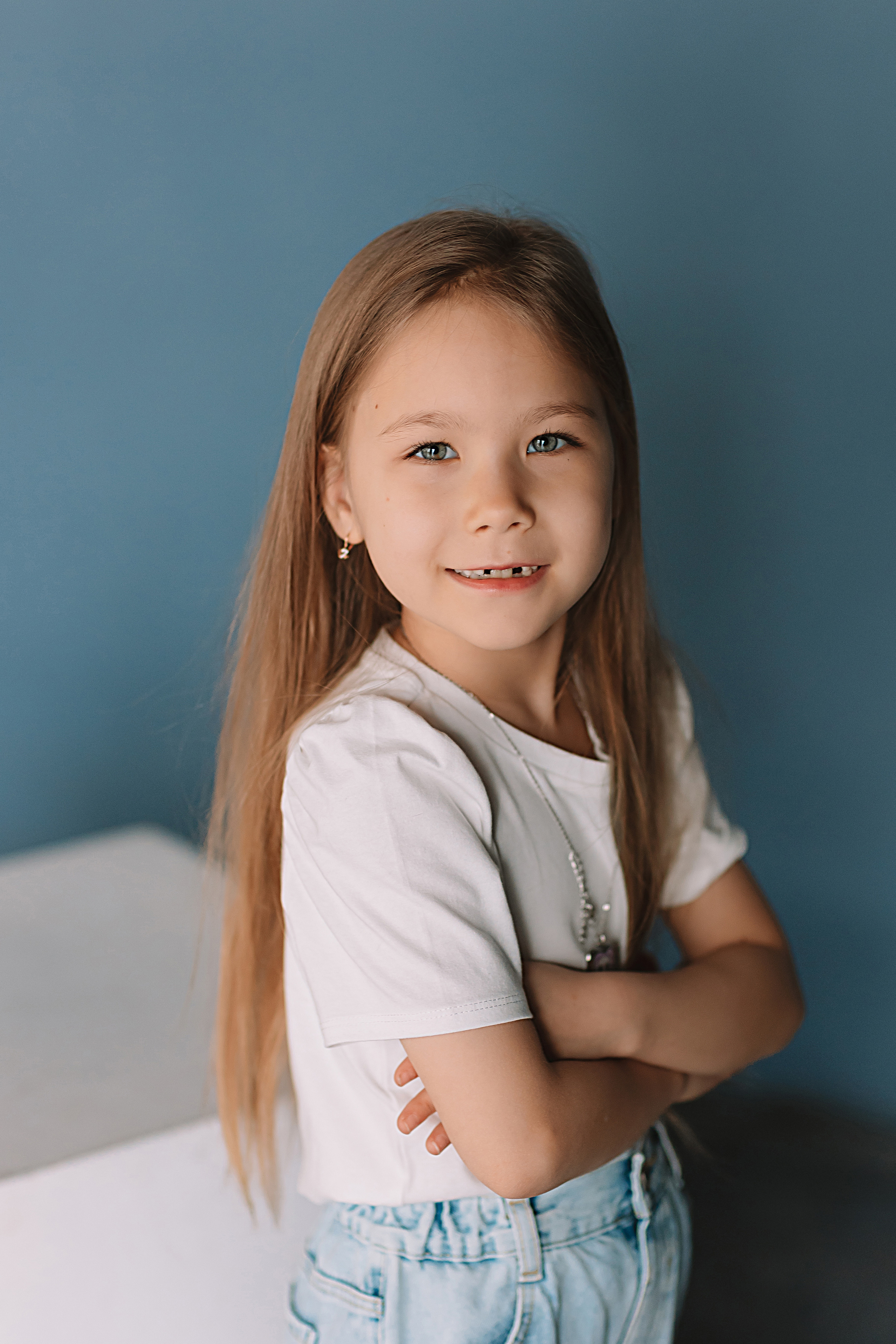 Садик в фотостудии. Семейный фотограф Тюмень, фотограф на роды Салмина Мария