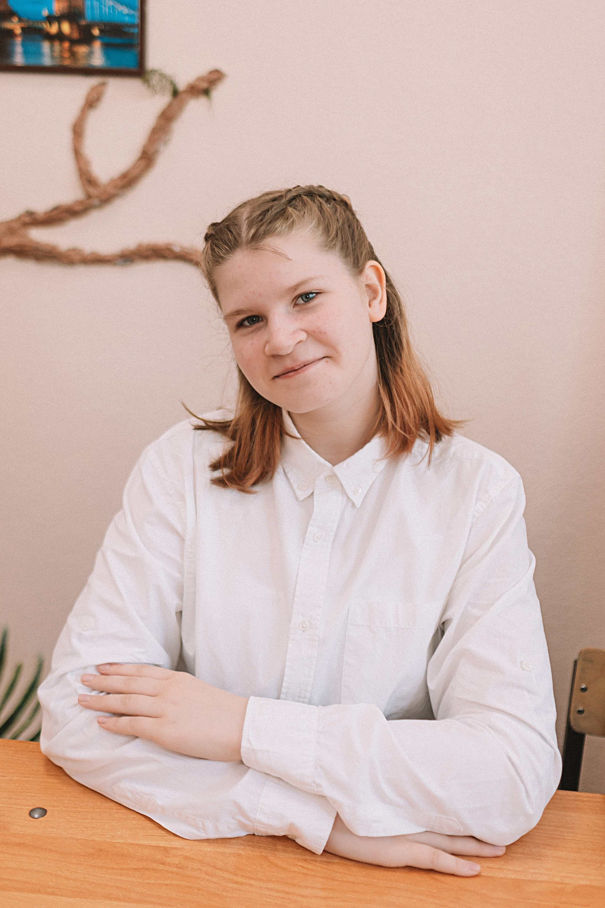 7 класс в стенах школы. Семейный фотограф Тюмень, фотограф на роды Салмина Мария