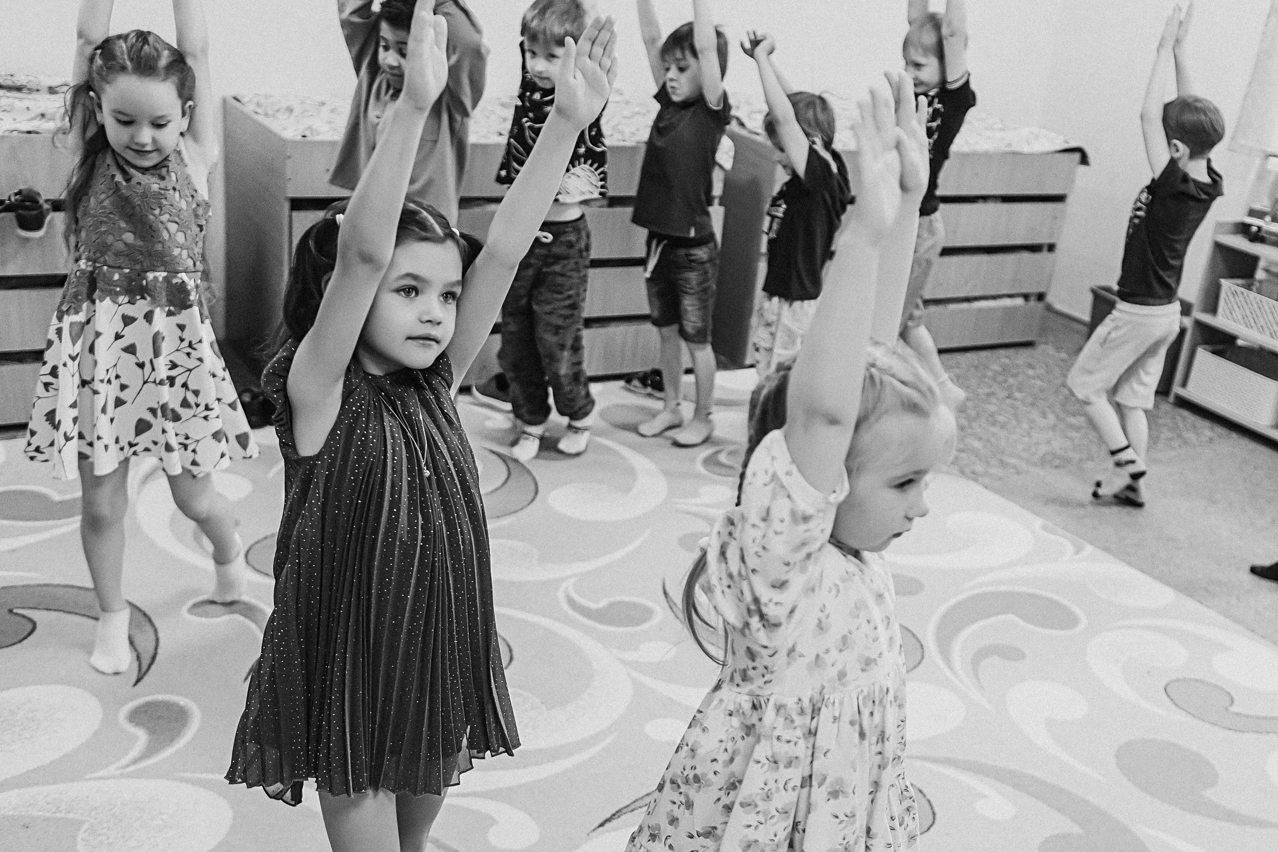 Один день в саду (частный). Семейный фотограф Тюмень, фотограф на роды Салмина Мария