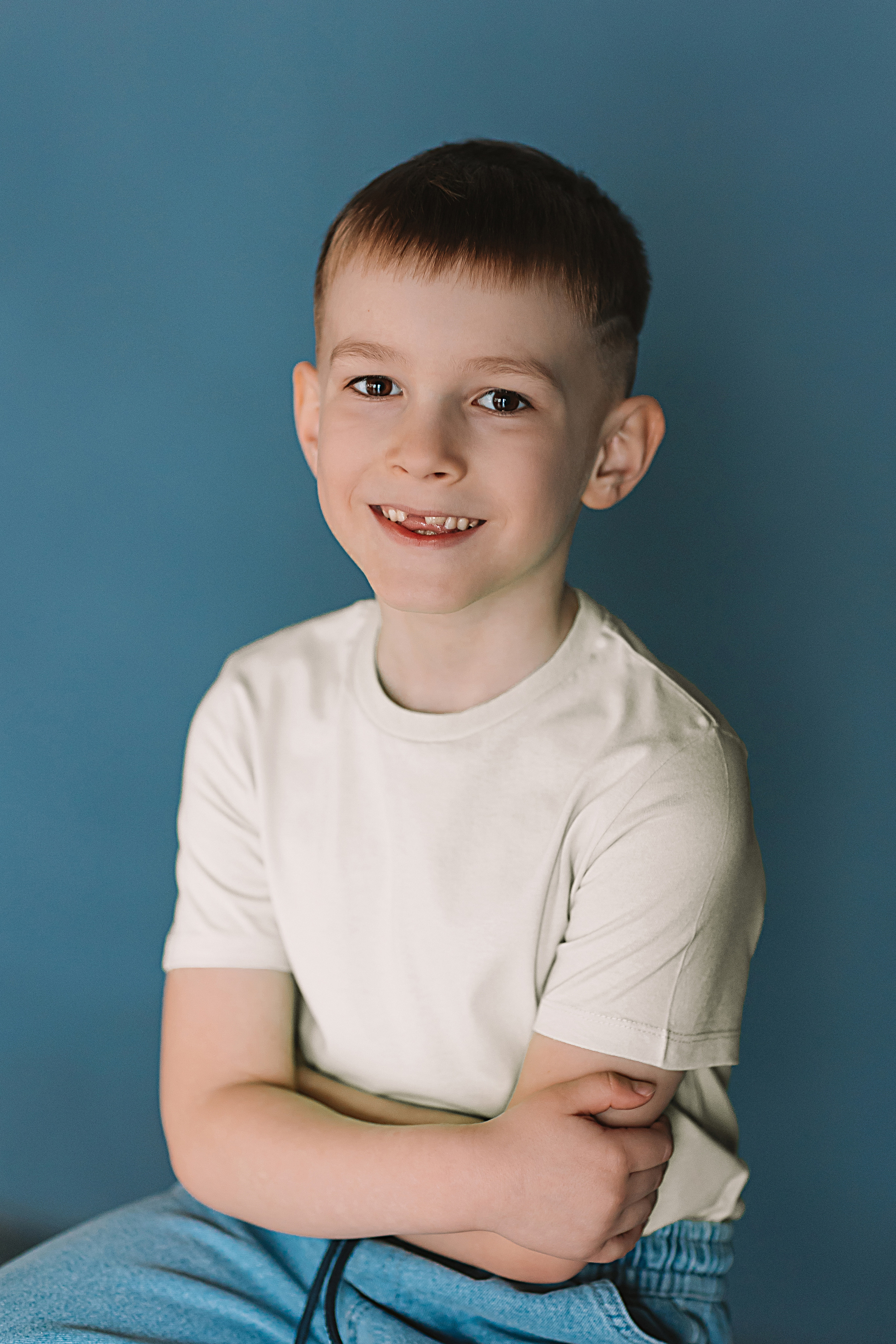 Садик в фотостудии. Семейный фотограф Тюмень, фотограф на роды Салмина Мария