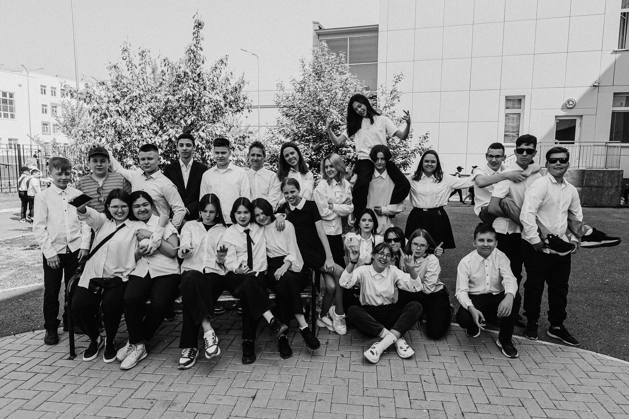 7 класс на улице. Семейный фотограф Тюмень, фотограф на роды Салмина Мария