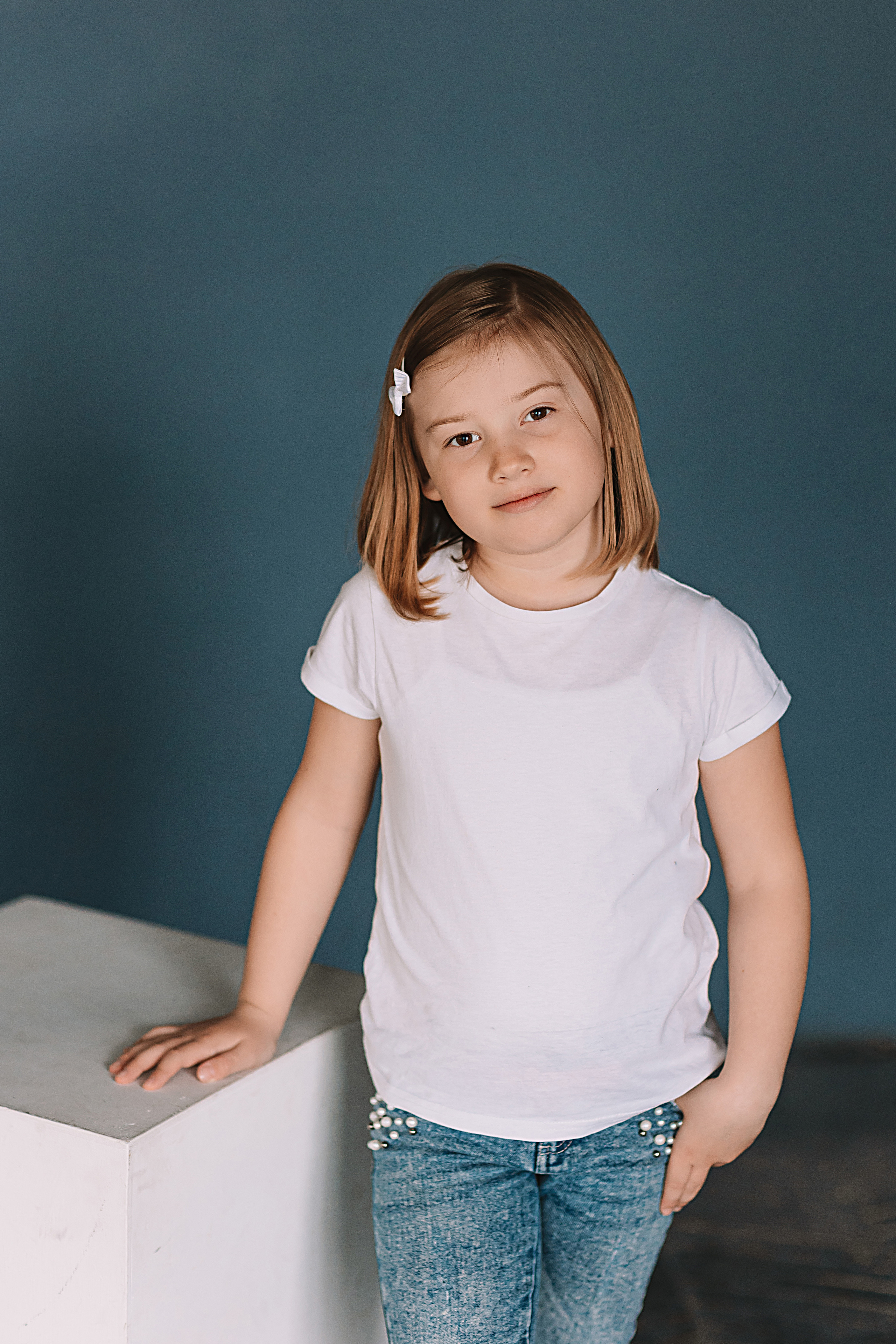 Садик в фотостудии. Семейный фотограф Тюмень, фотограф на роды Салмина Мария