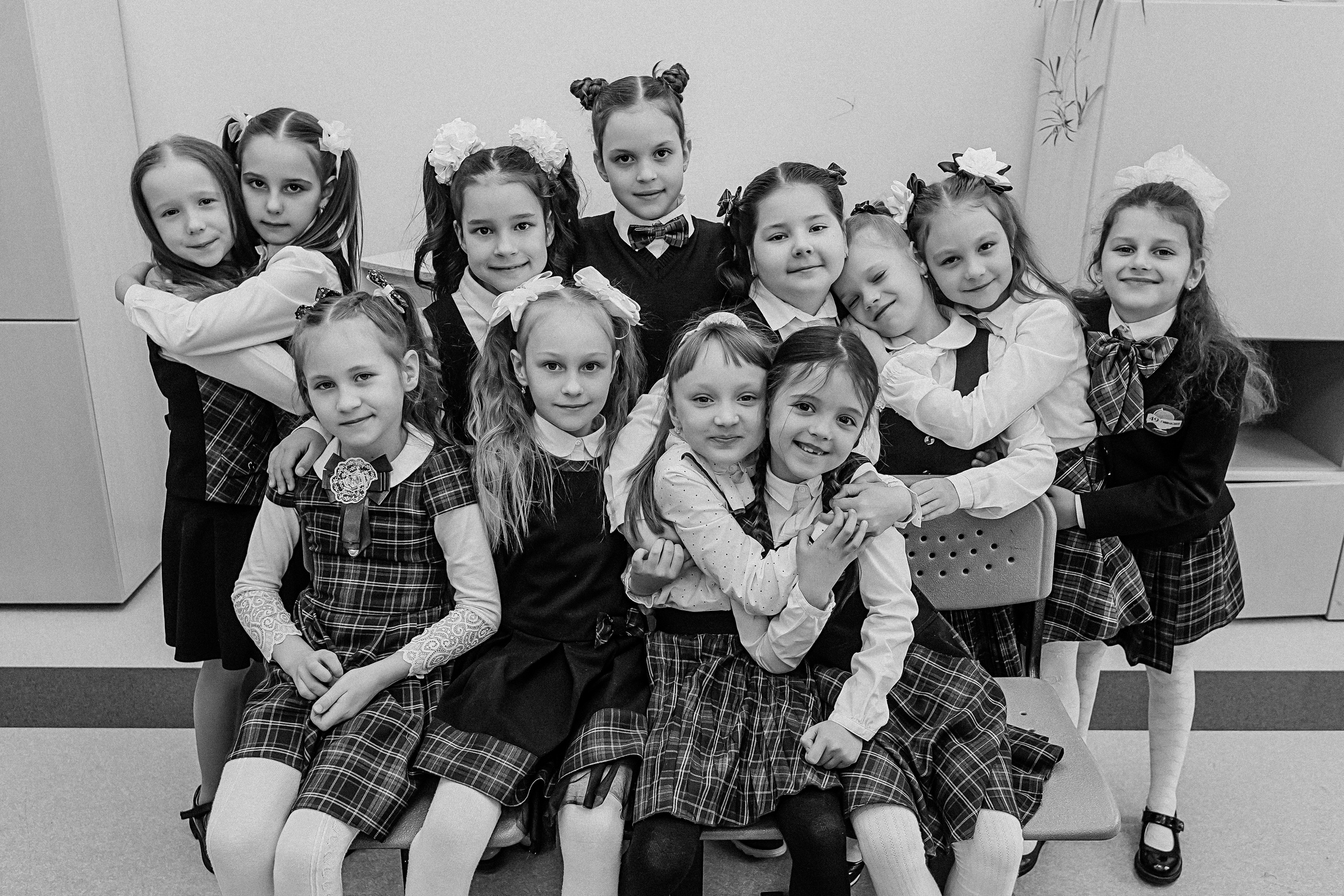 1 класс в кабинете. Семейный фотограф Тюмень, фотограф на роды Салмина Мария