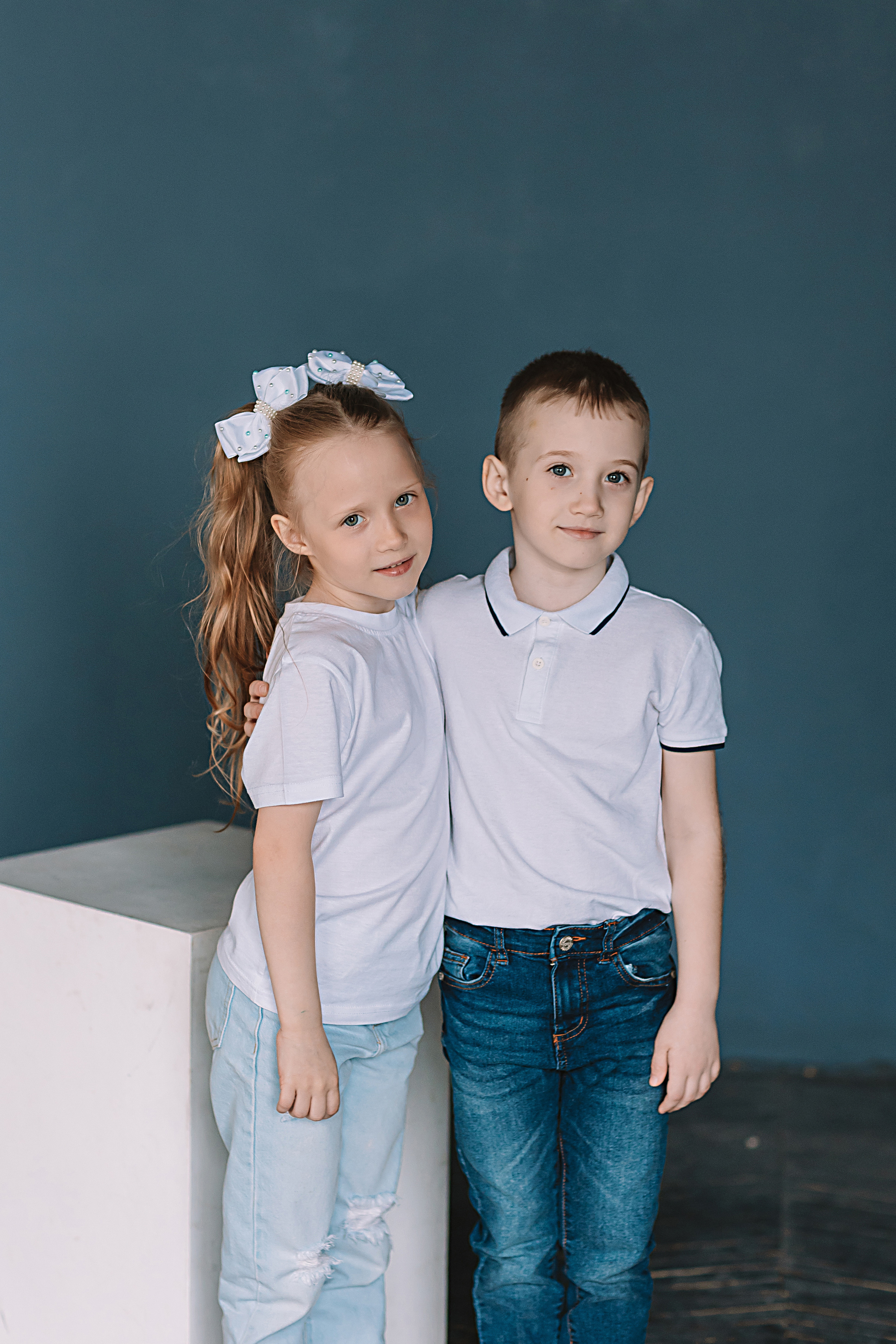 Садик в фотостудии. Семейный фотограф Тюмень, фотограф на роды Салмина Мария