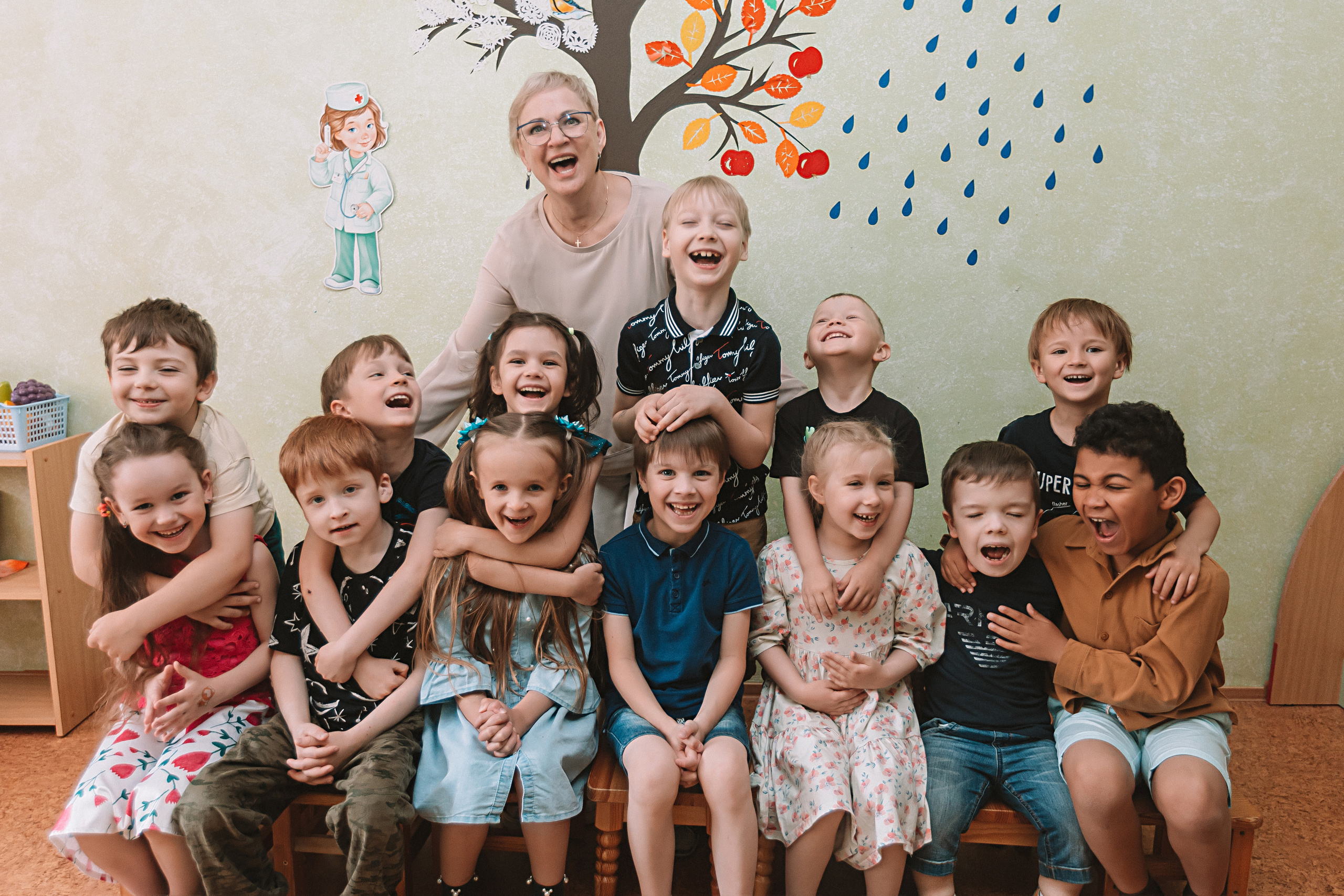 Один день в саду (частный). Семейный фотограф Тюмень, фотограф на роды Салмина Мария