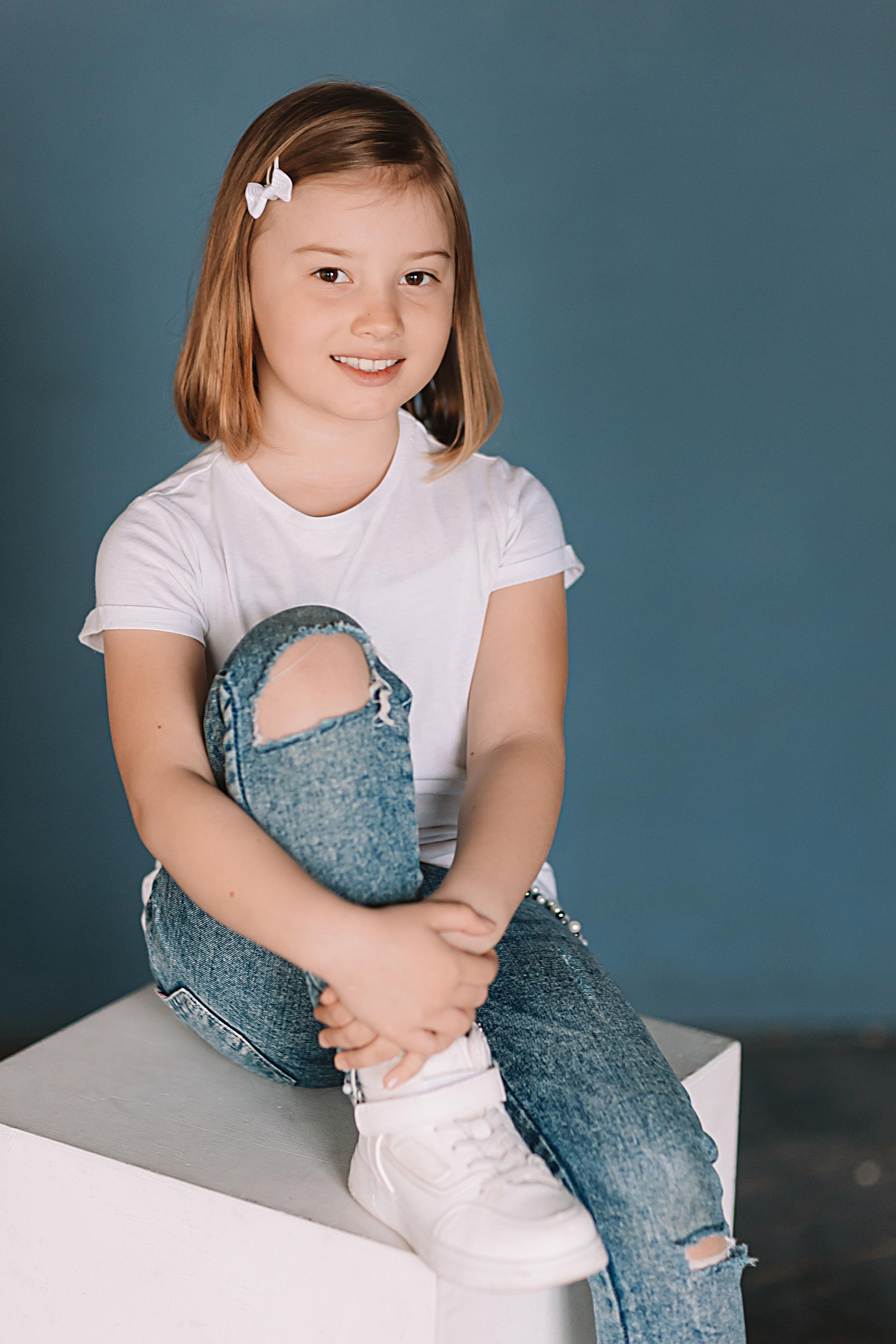 Садик в фотостудии. Семейный фотограф Тюмень, фотограф на роды Салмина Мария