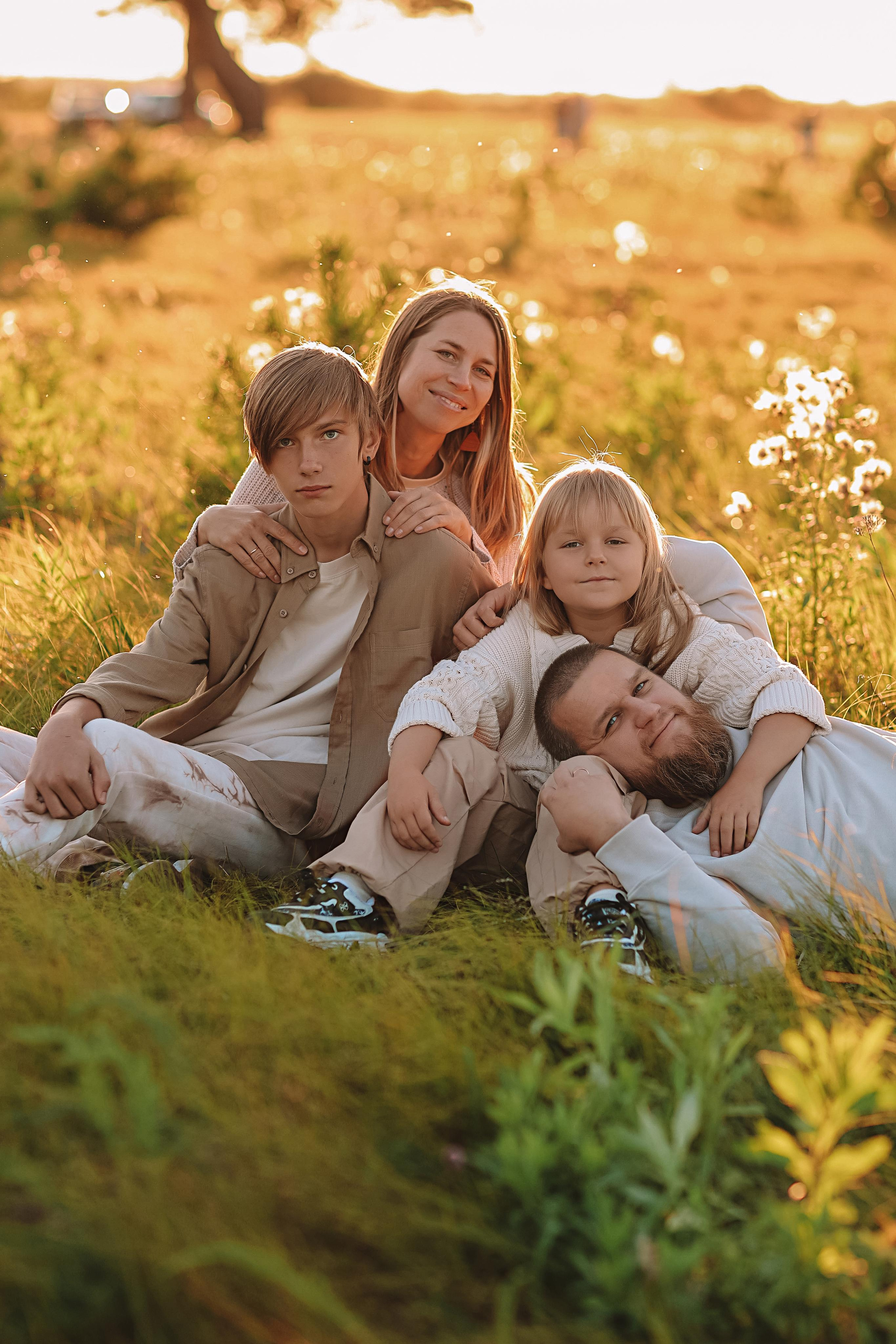 Семейная (каменка). Семейный фотограф Тюмень, фотограф на роды Салмина Мария