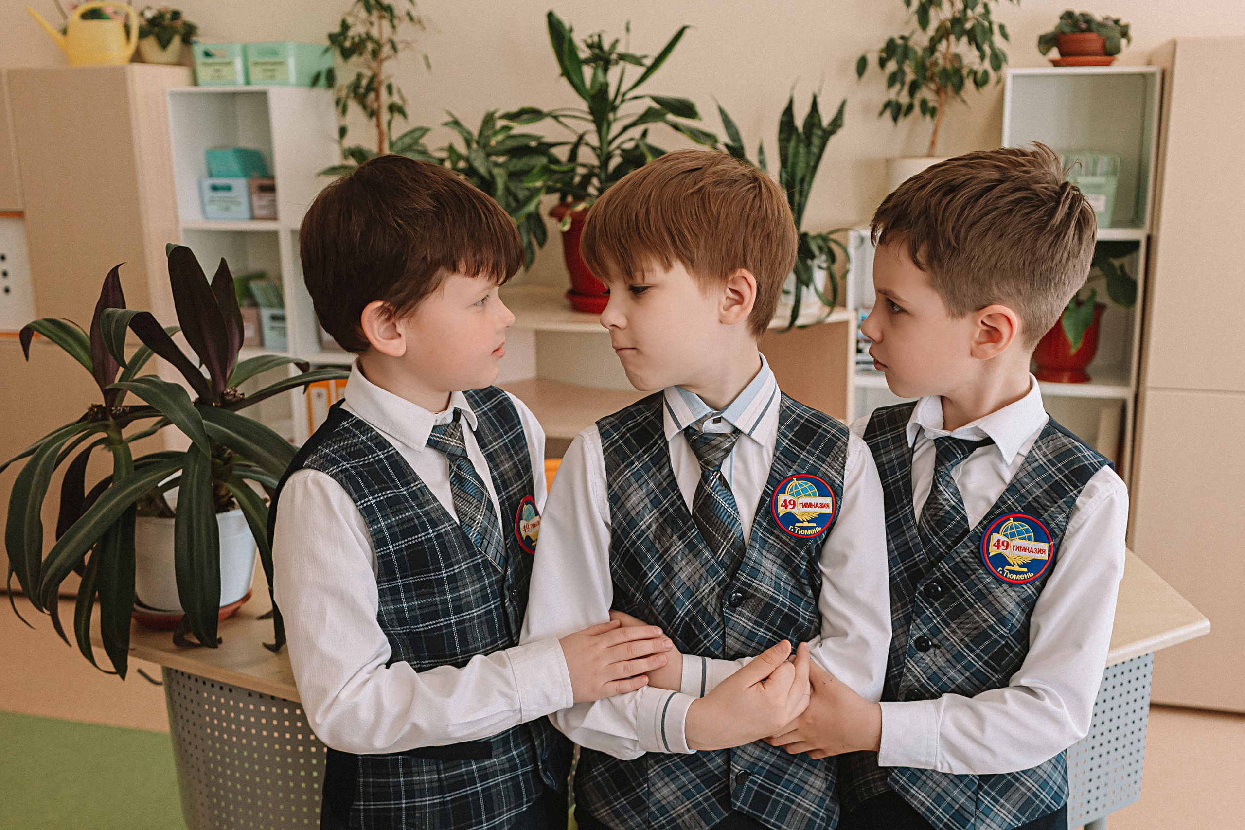 1 п фотосессия в классе. Семейный фотограф Тюмень, фотограф на роды Салмина Мария