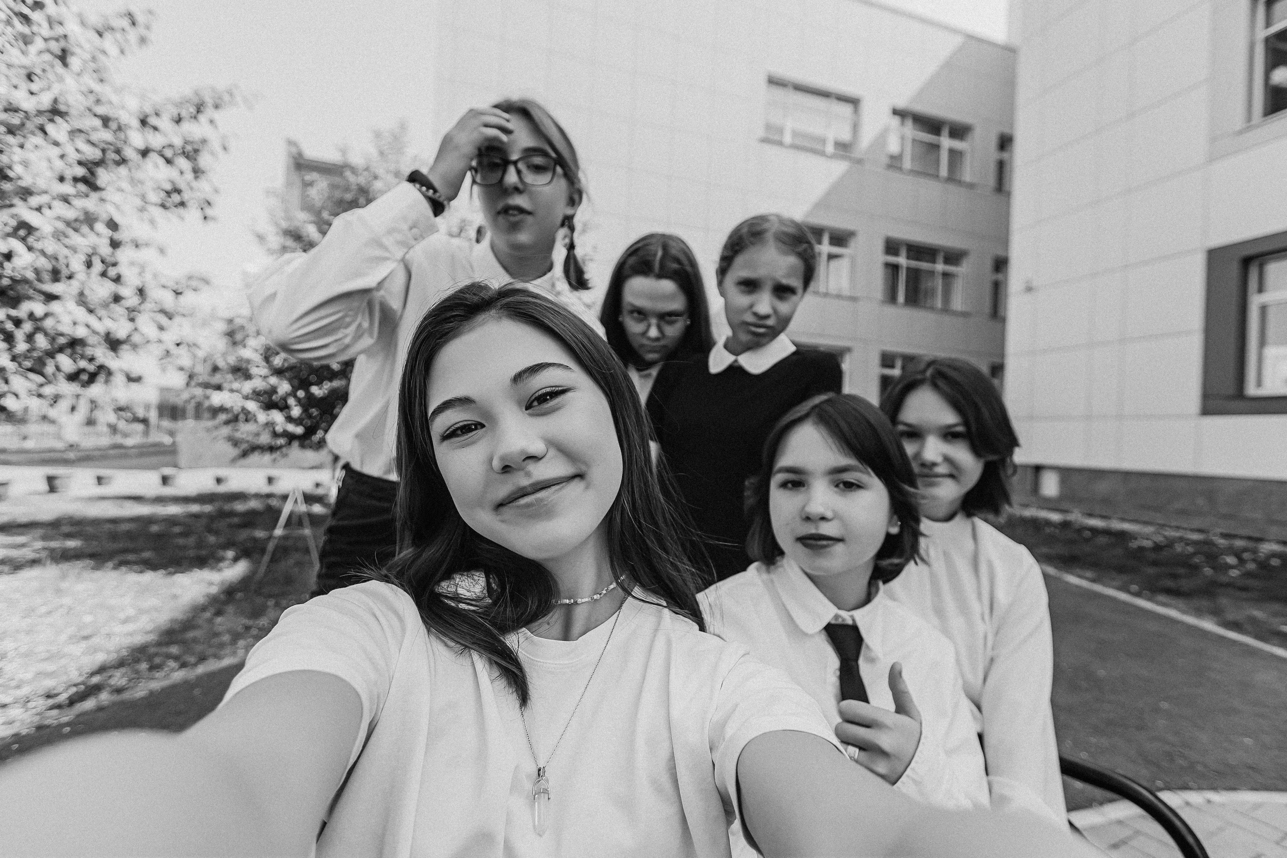 7 класс на улице. Семейный фотограф Тюмень, фотограф на роды Салмина Мария