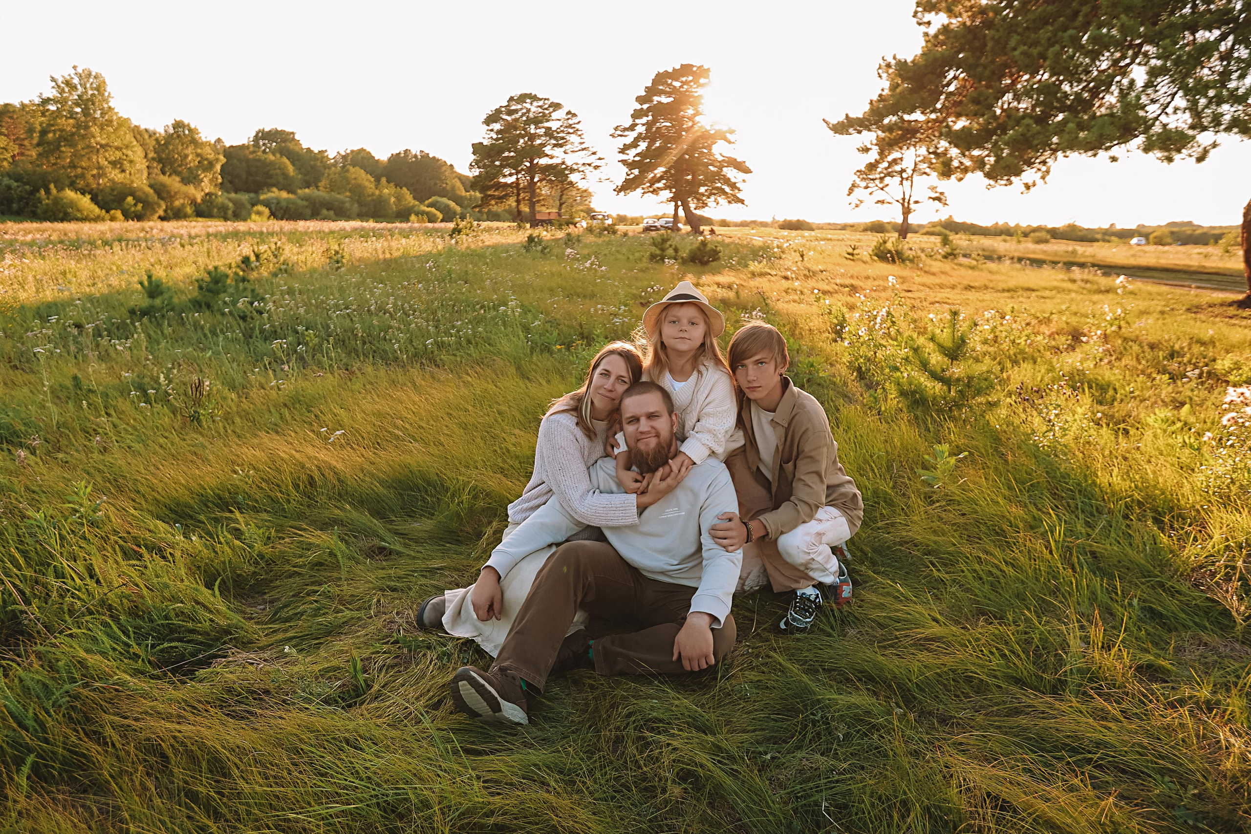 Семейная (каменка). Семейный фотограф Тюмень, фотограф на роды Салмина Мария