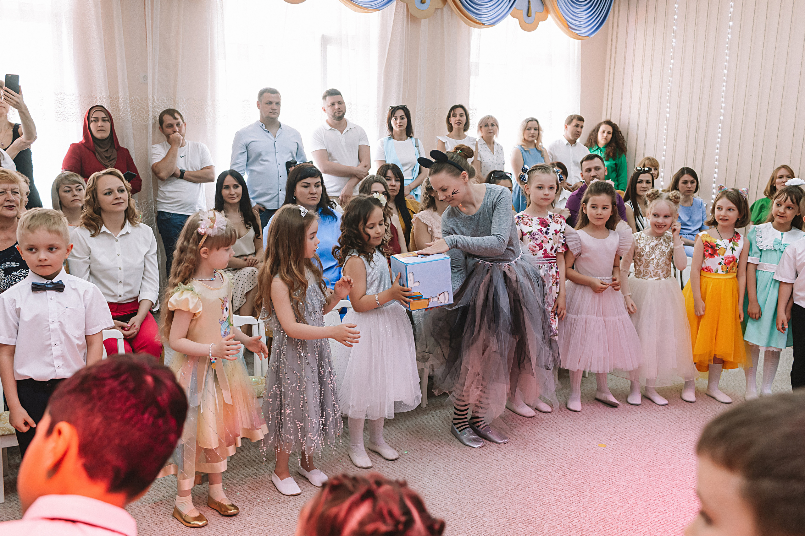 Выпускной детский сад. Семейный фотограф Тюмень, фотограф на роды Салмина Мария