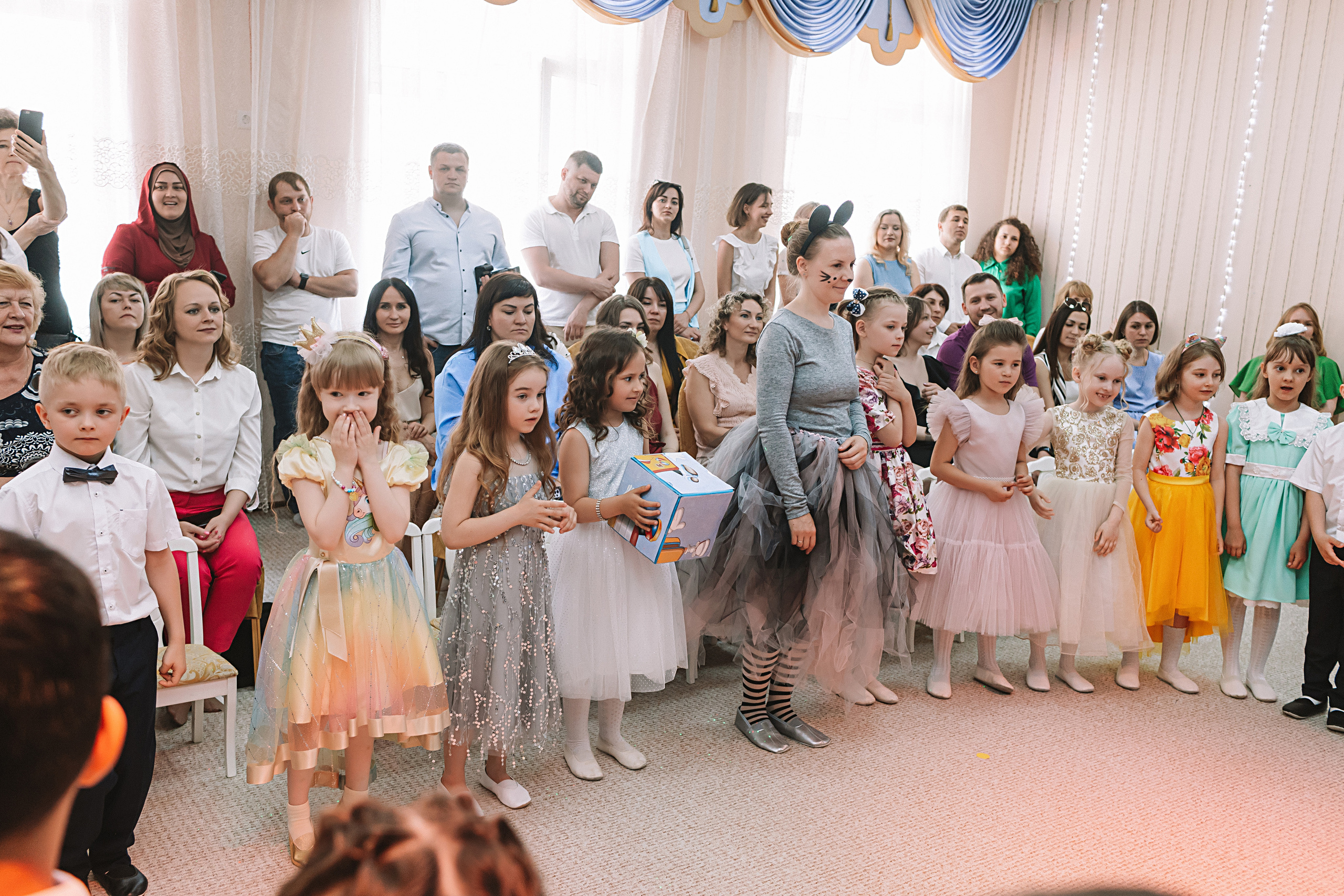 Выпускной детский сад. Семейный фотограф Тюмень, фотограф на роды Салмина Мария