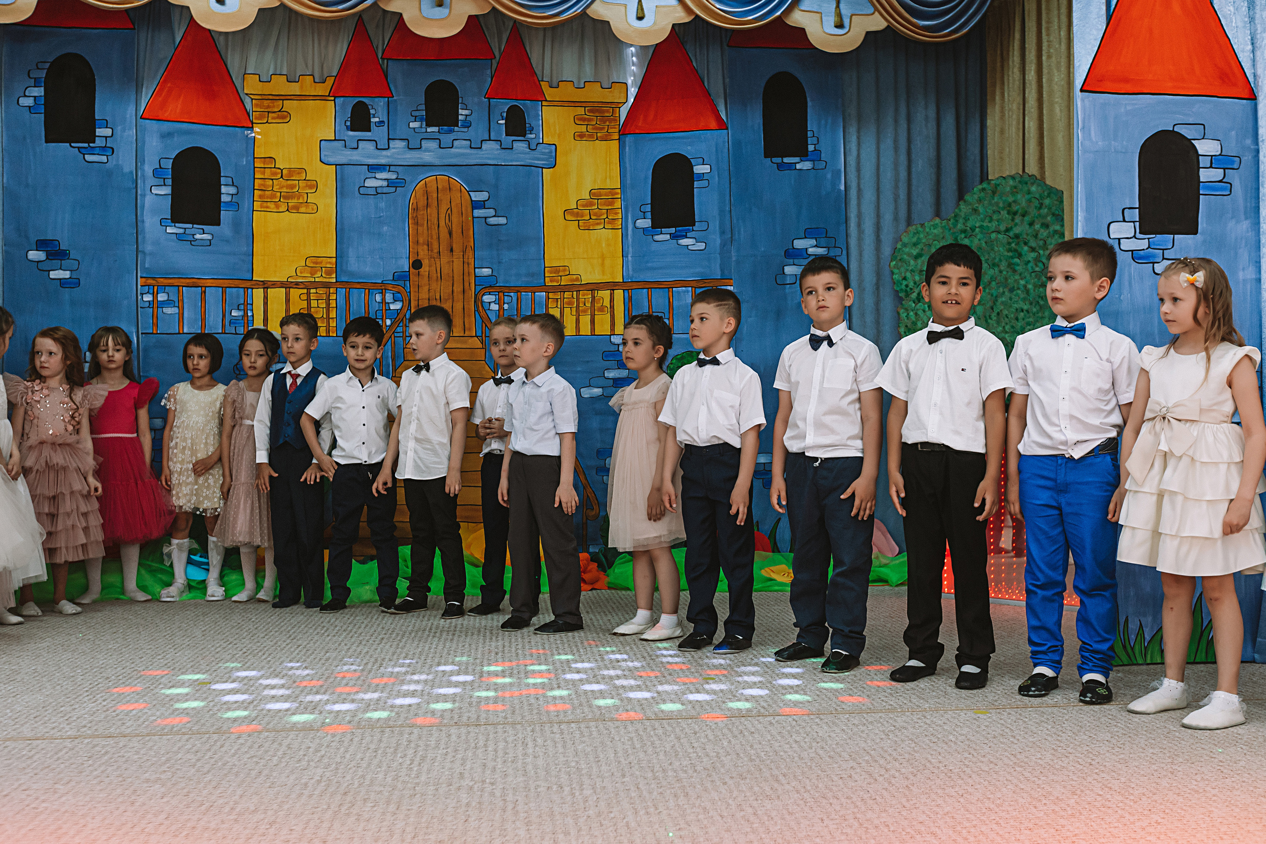 Выпускной детский сад. Семейный фотограф Тюмень, фотограф на роды Салмина Мария