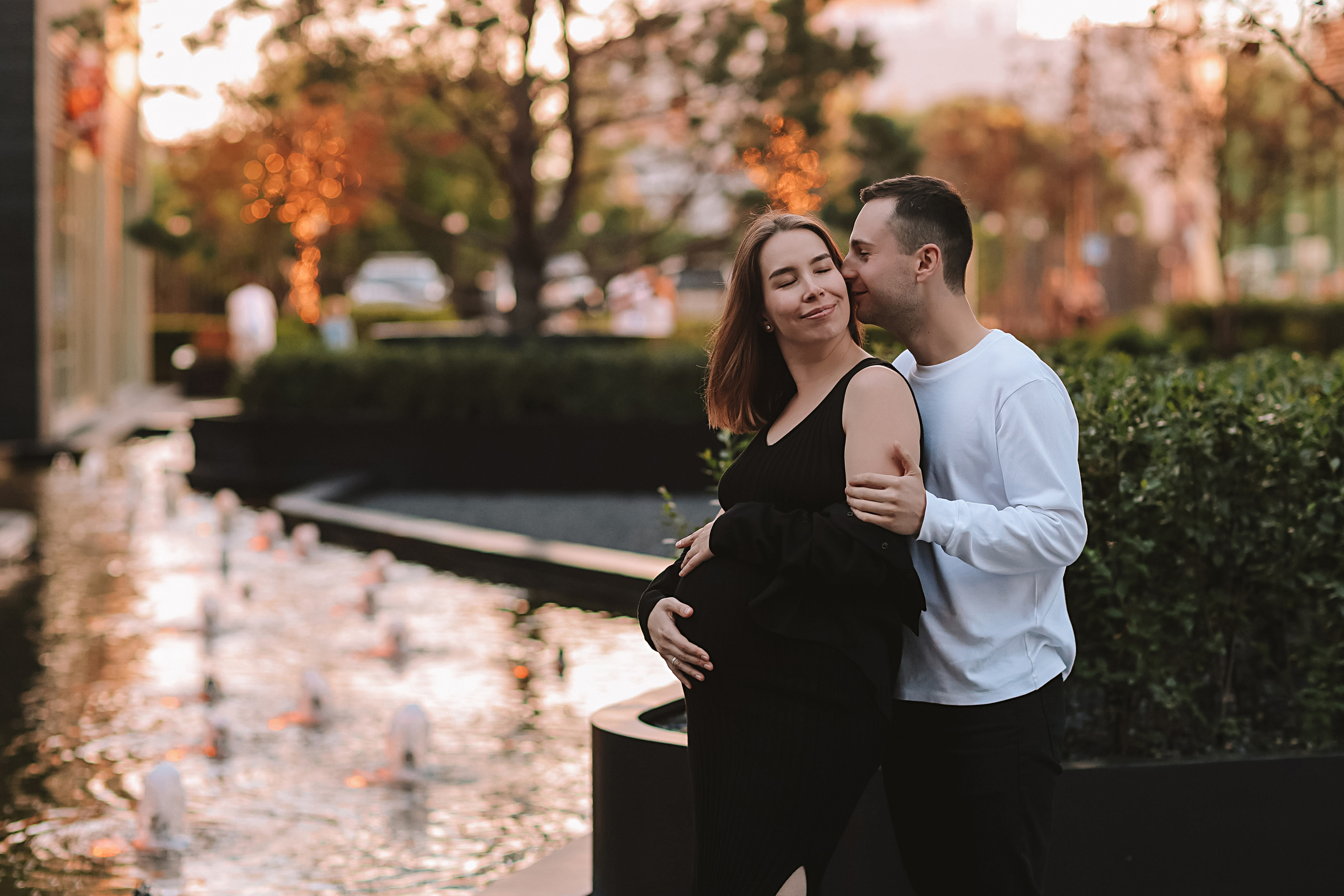 Беременность (центр города). Семейный фотограф Тюмень, фотограф на роды Салмина Мария